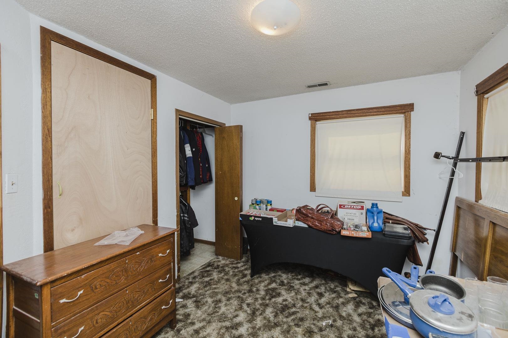 2057 S Santa Fe St. Property Photo 21