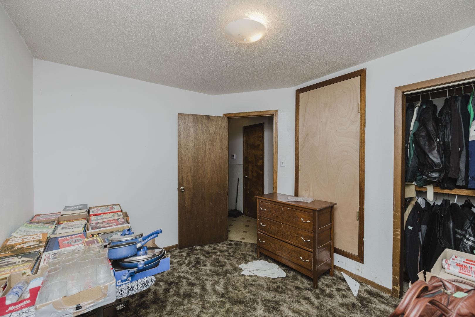2057 S Santa Fe St. Property Photo 22
