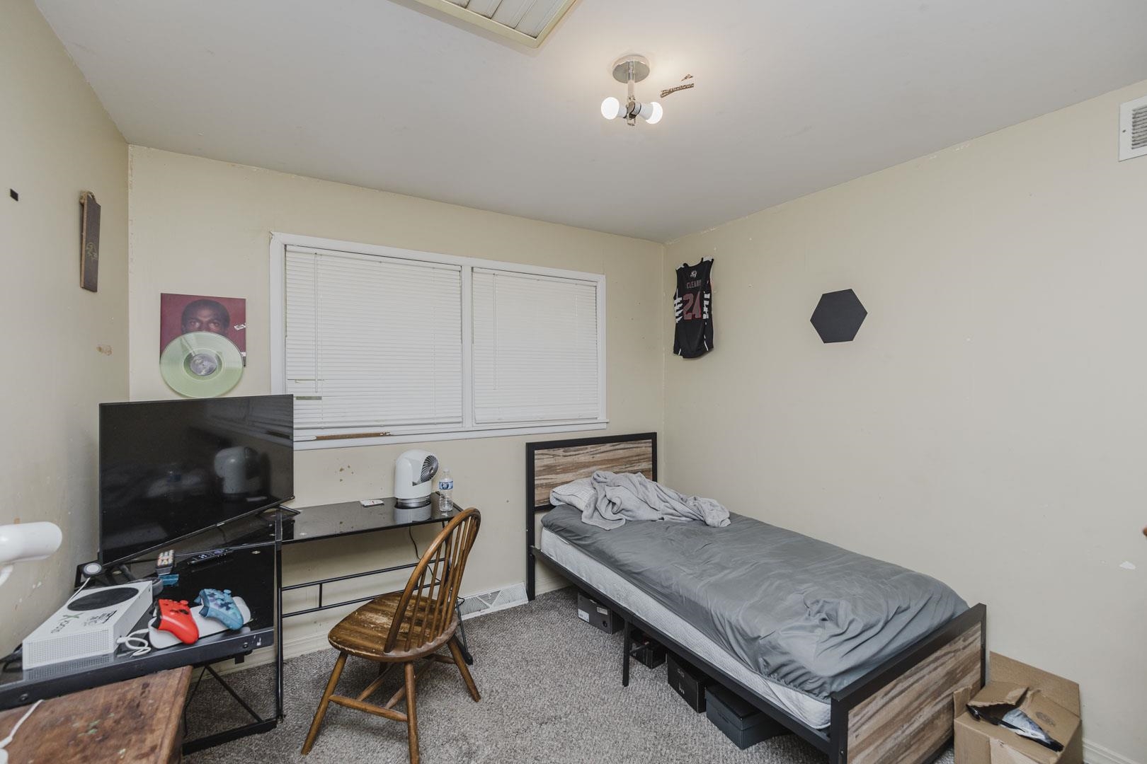 6807 E Bayley Property Photo 16