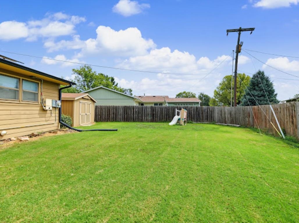 738 Mike Dr. Property Photo 11