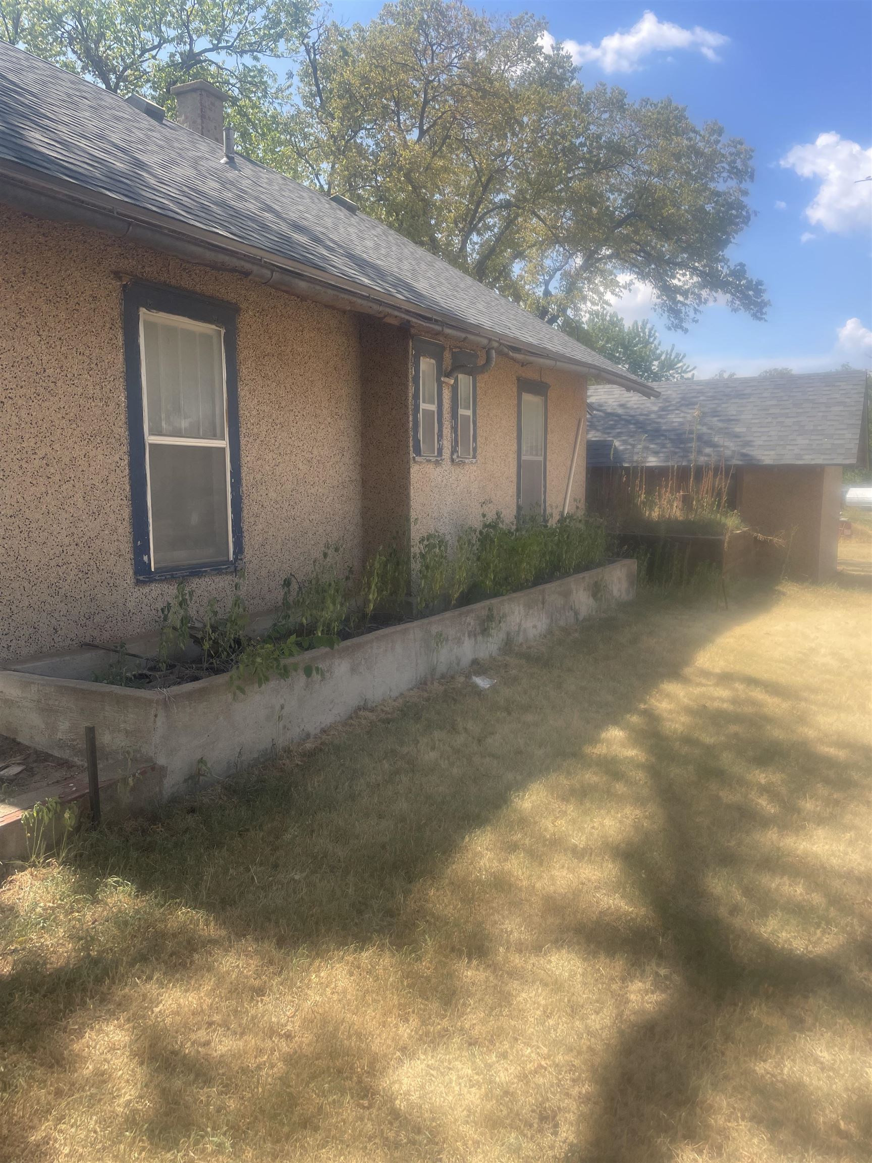 401 N Blaine Property Photo 5