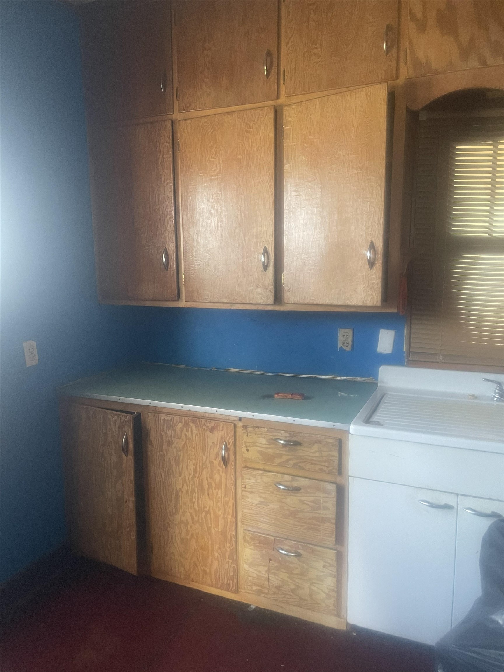 401 N Blaine Property Photo 11