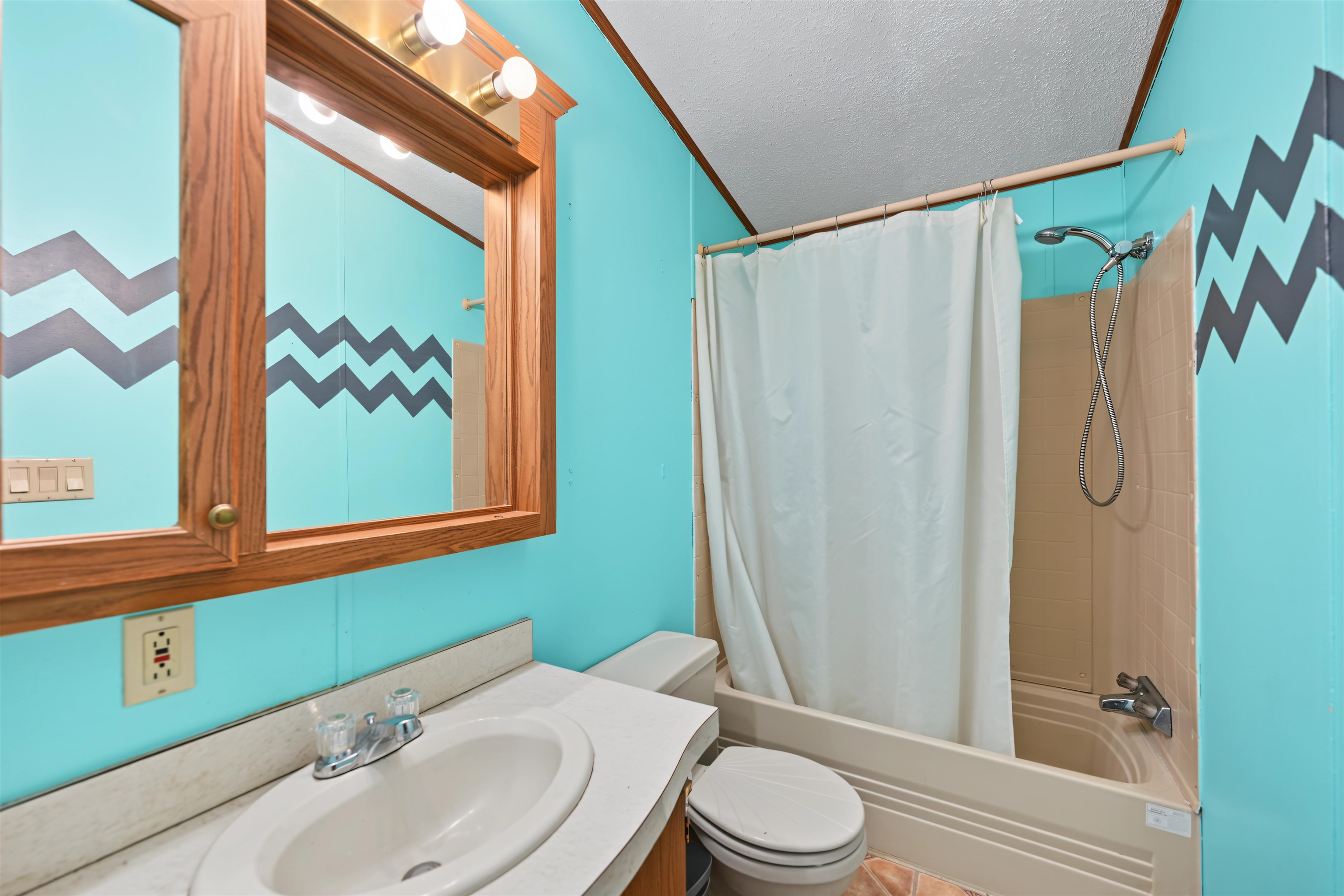 3056 Avenue R Property Photo 15