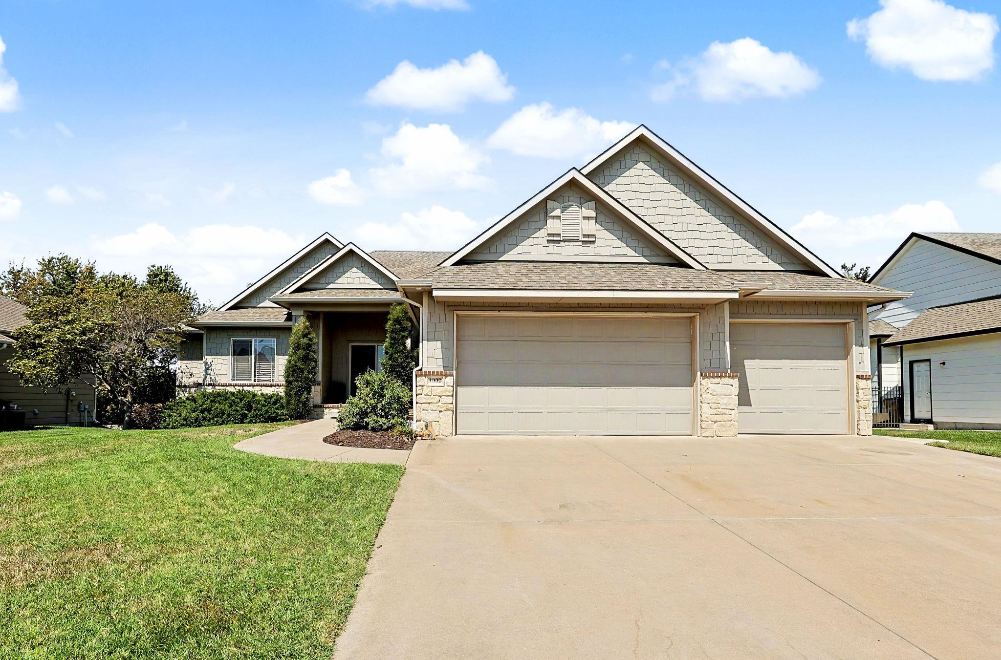 1002 E Woodstone Dr