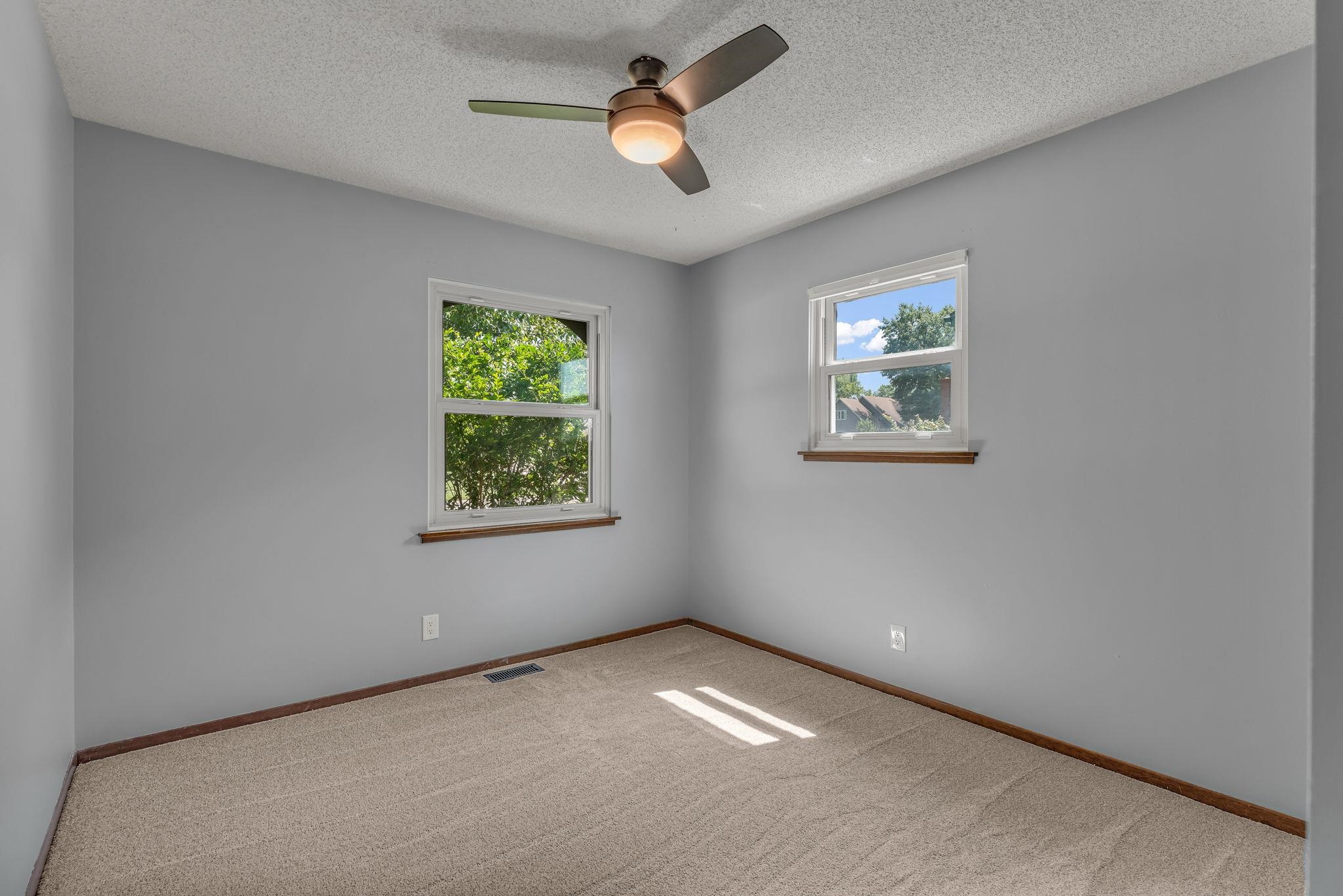 1805 Sw Arrowhead Road Property Photo 23