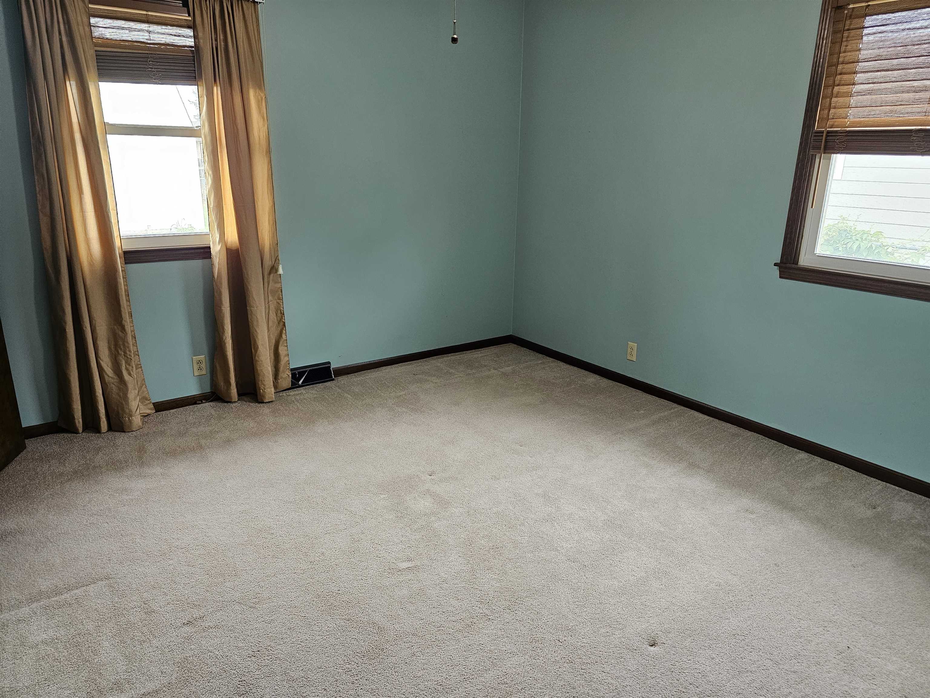 619 Berkshire Dr Property Photo 13
