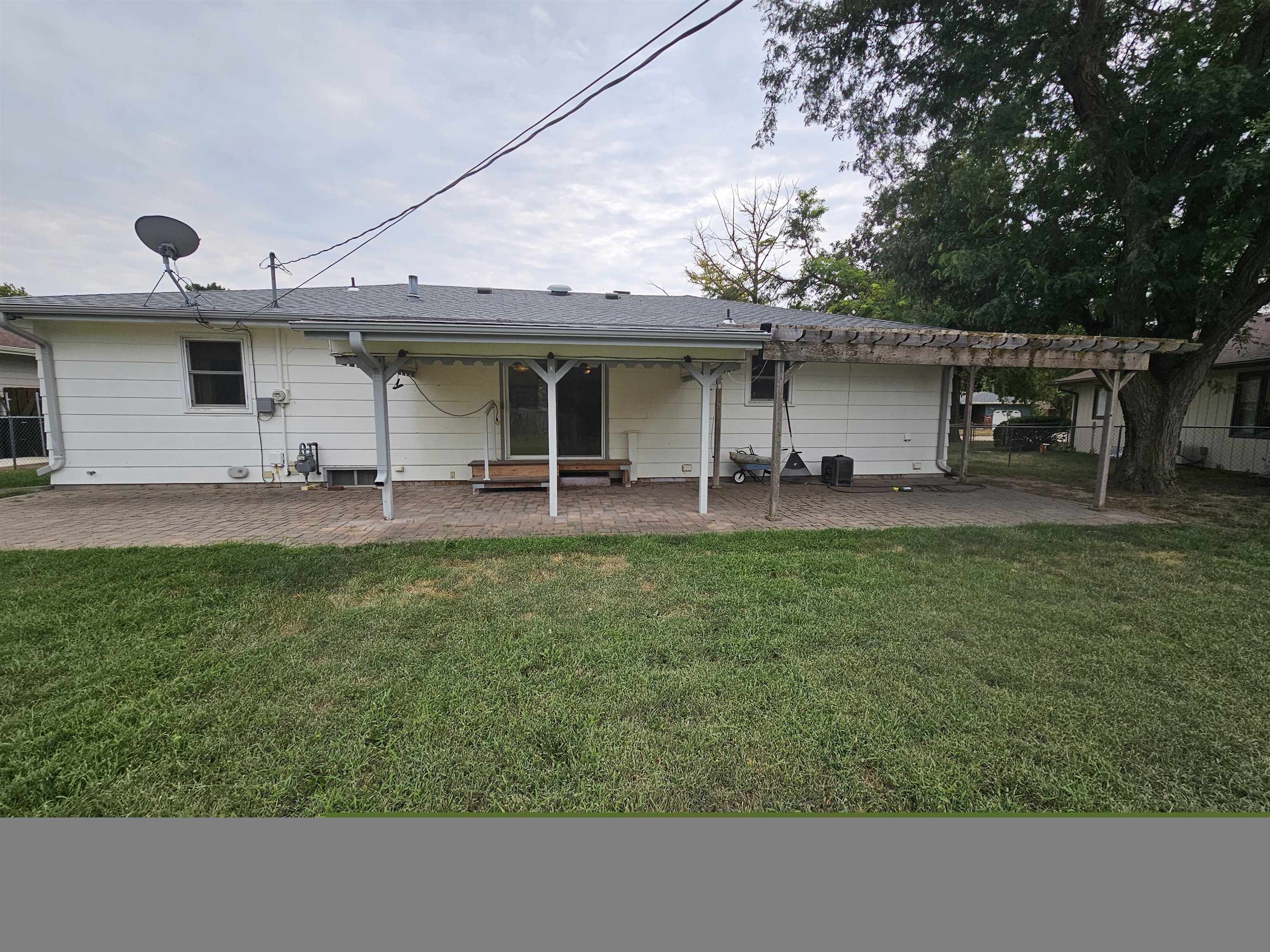 619 Berkshire Dr Property Photo 24