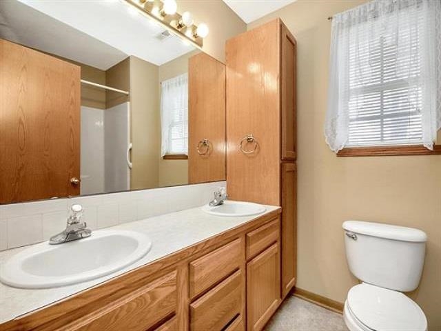 616 Autumn Ridge Ct Property Photo 17