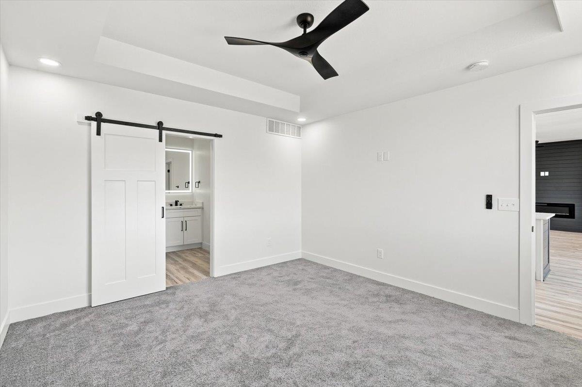 2904 E Sunnyslope St Property Photo 15