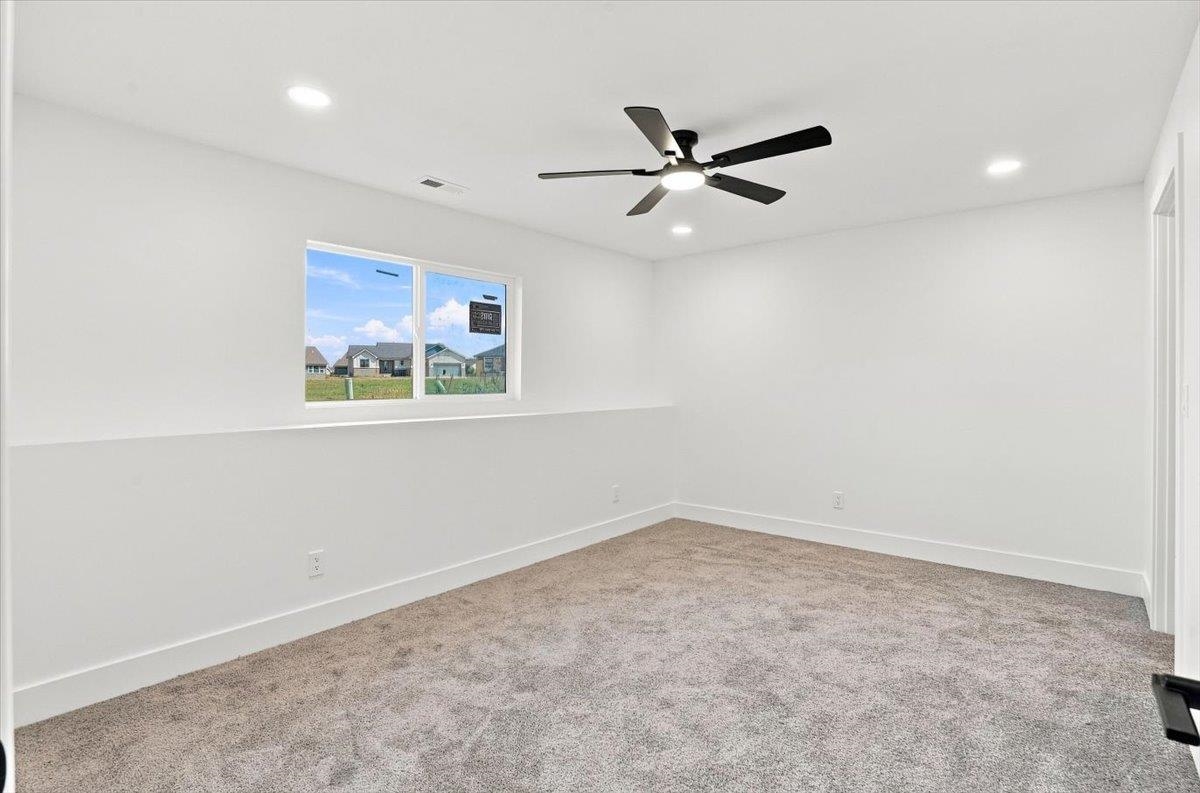 2904 E Sunnyslope St Property Photo 26