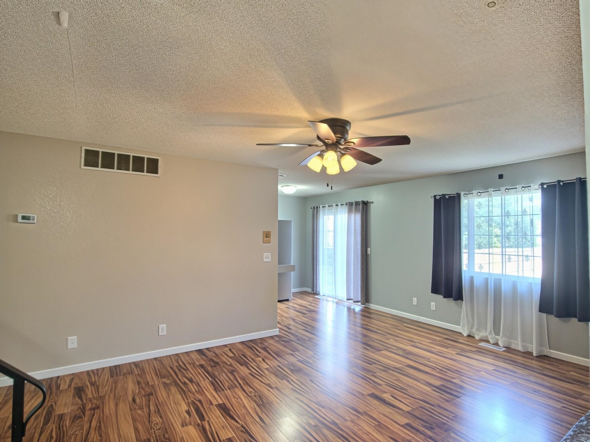 6312 N Ulysses St. Property Photo 4