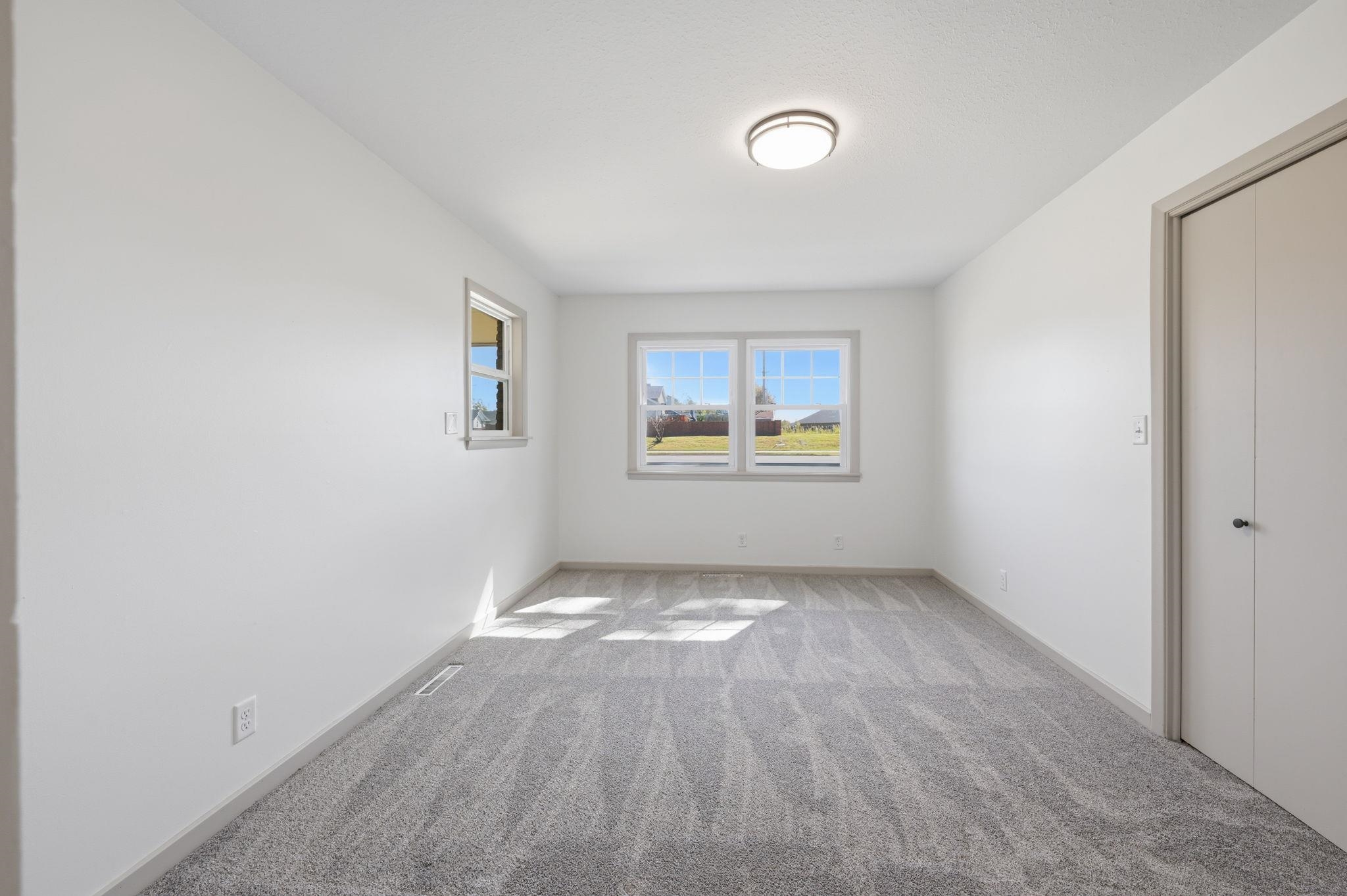 1611 N Rock Property Photo 26