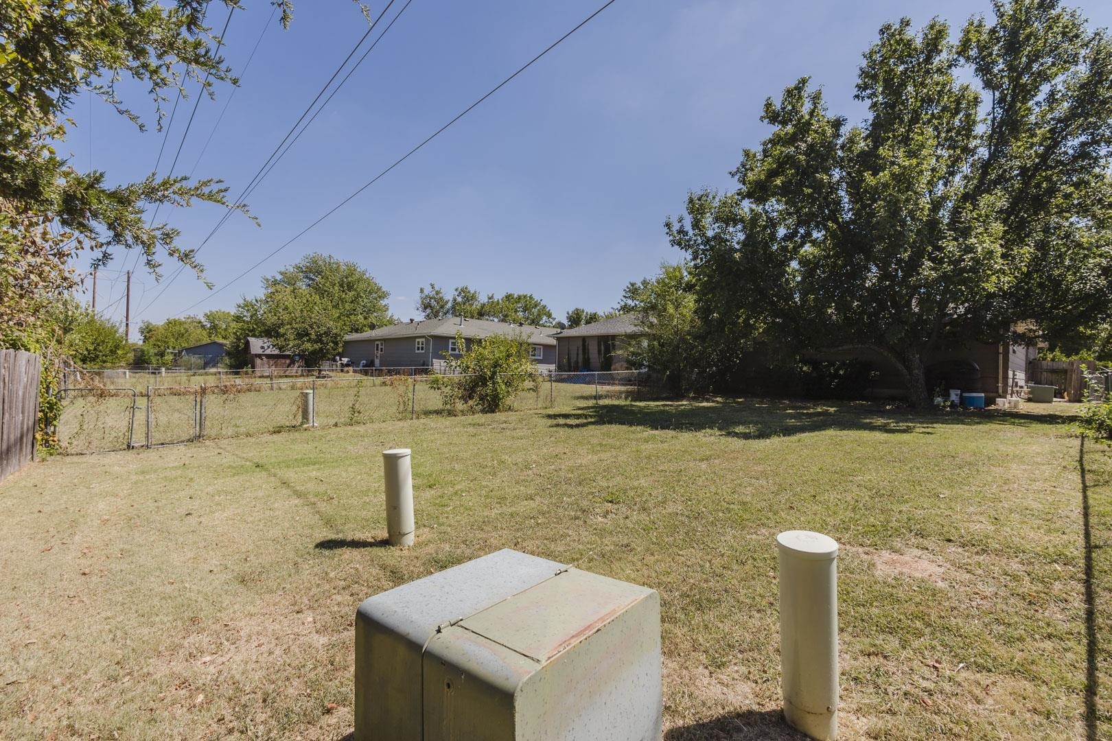 1822 & 1826 N Arrowhead Property Photo 35