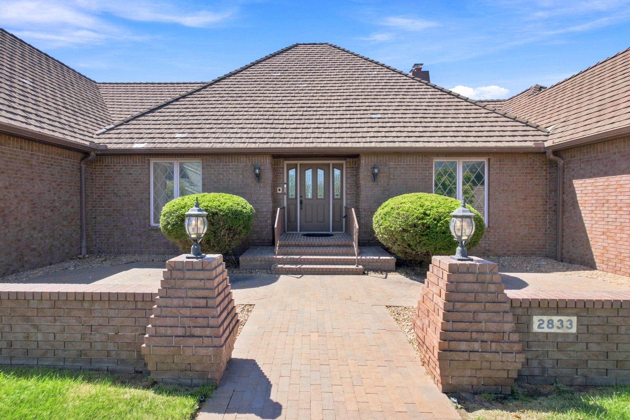 2833 W Keywest Ct. Property Photo 6