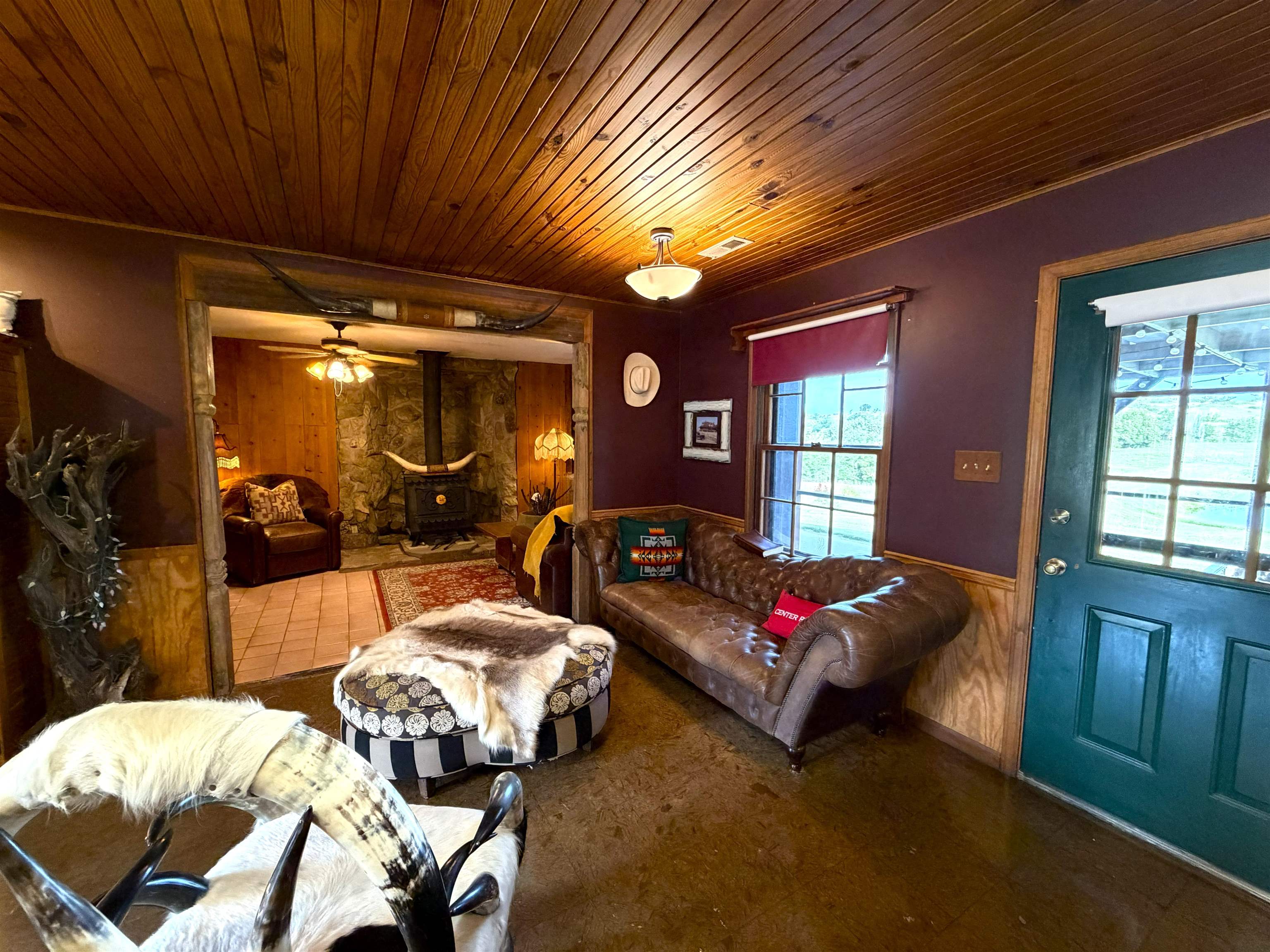13325 Brush Creek Rd Property Photo 8