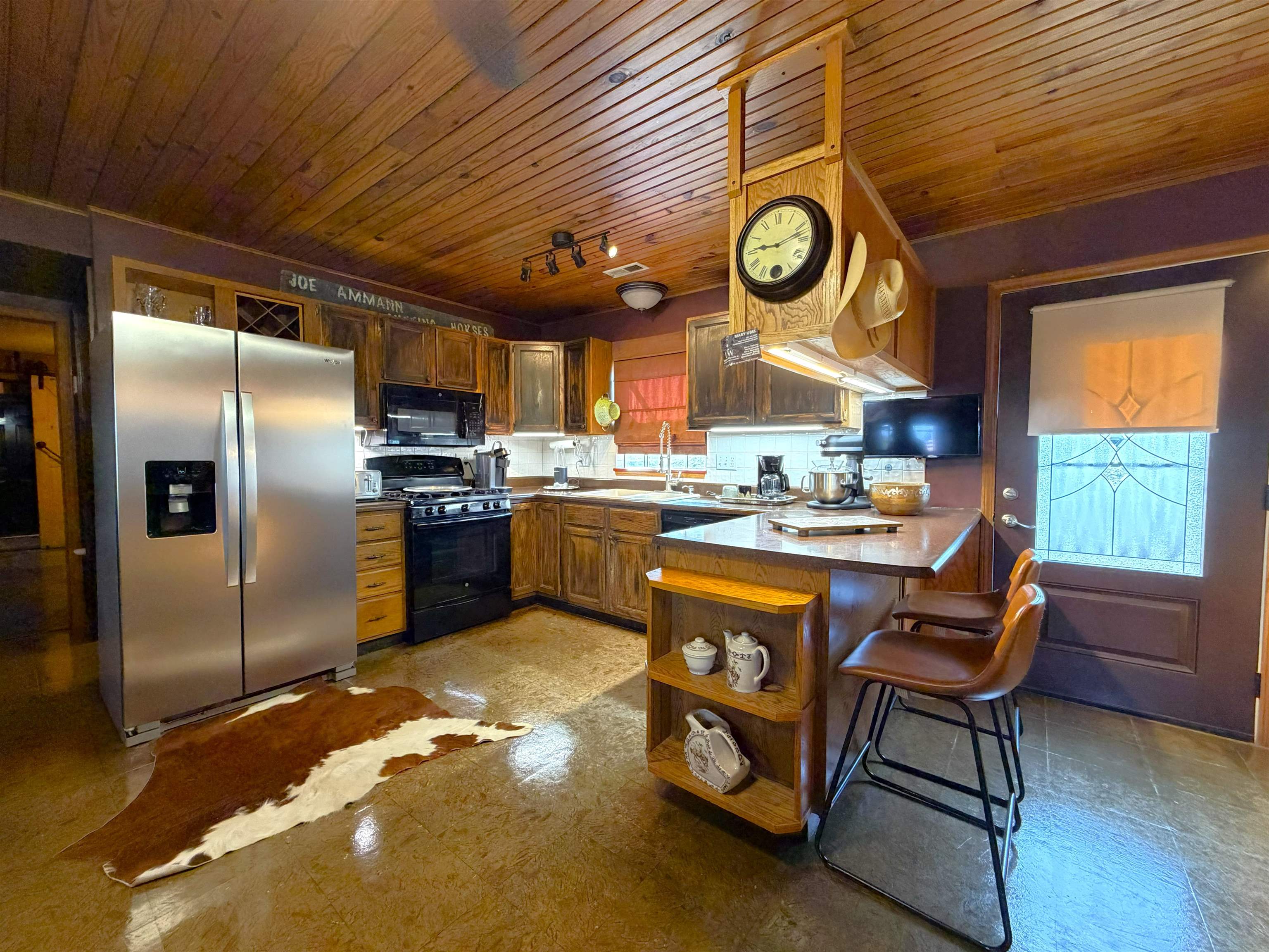 13325 Brush Creek Rd Property Photo 9