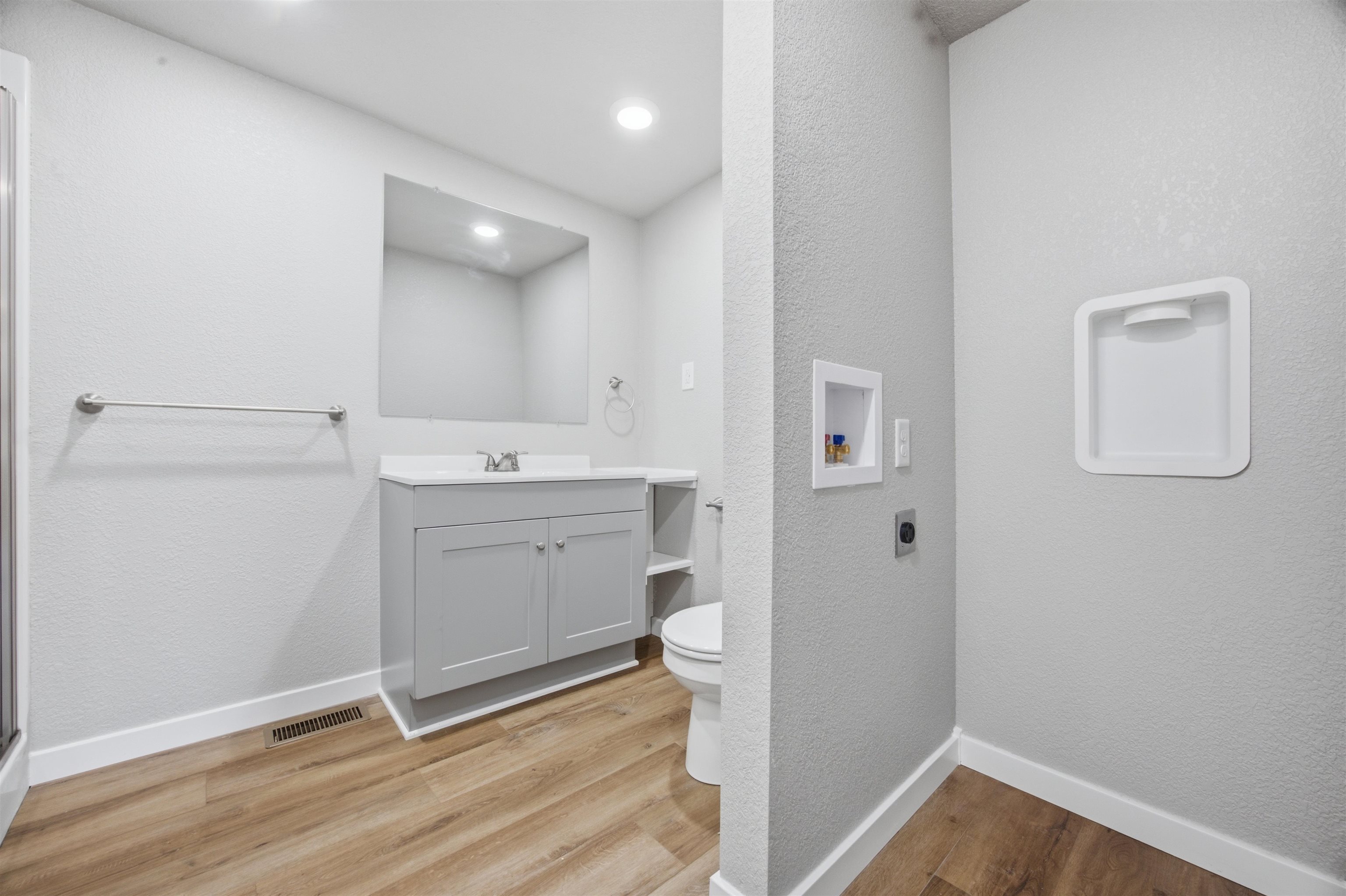 332 Gregg Property Photo 14
