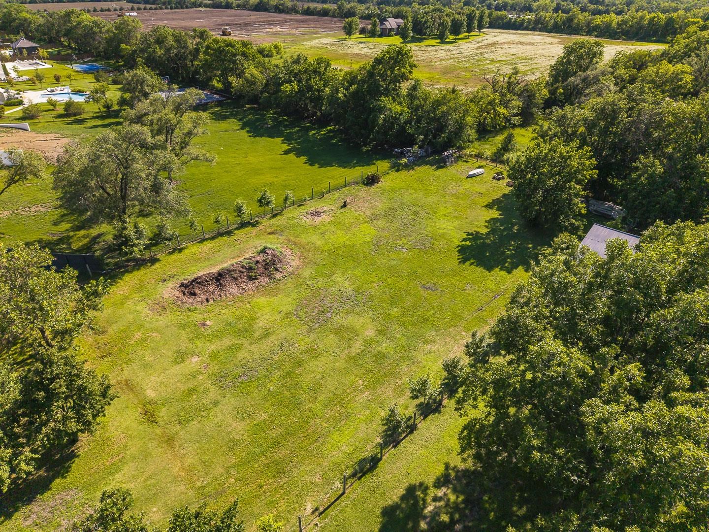 15615 E 21st St. N. Property Photo 16