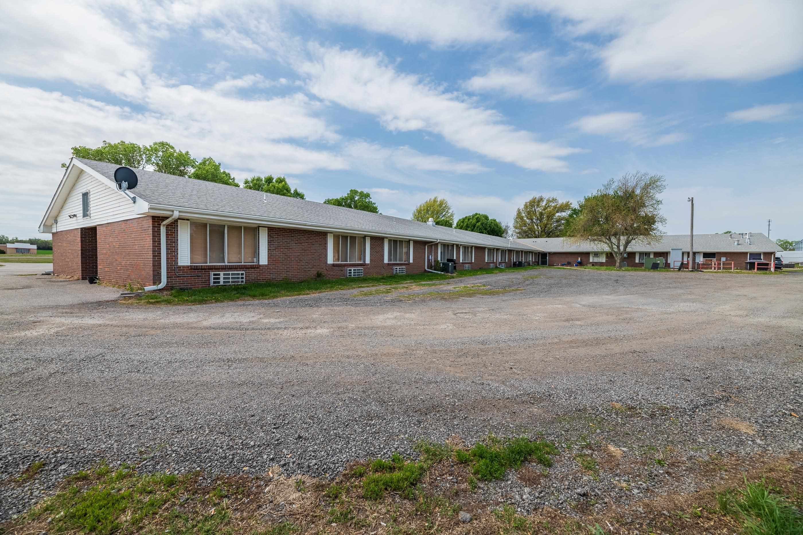 619 Us Highway 77 Property Photo 24