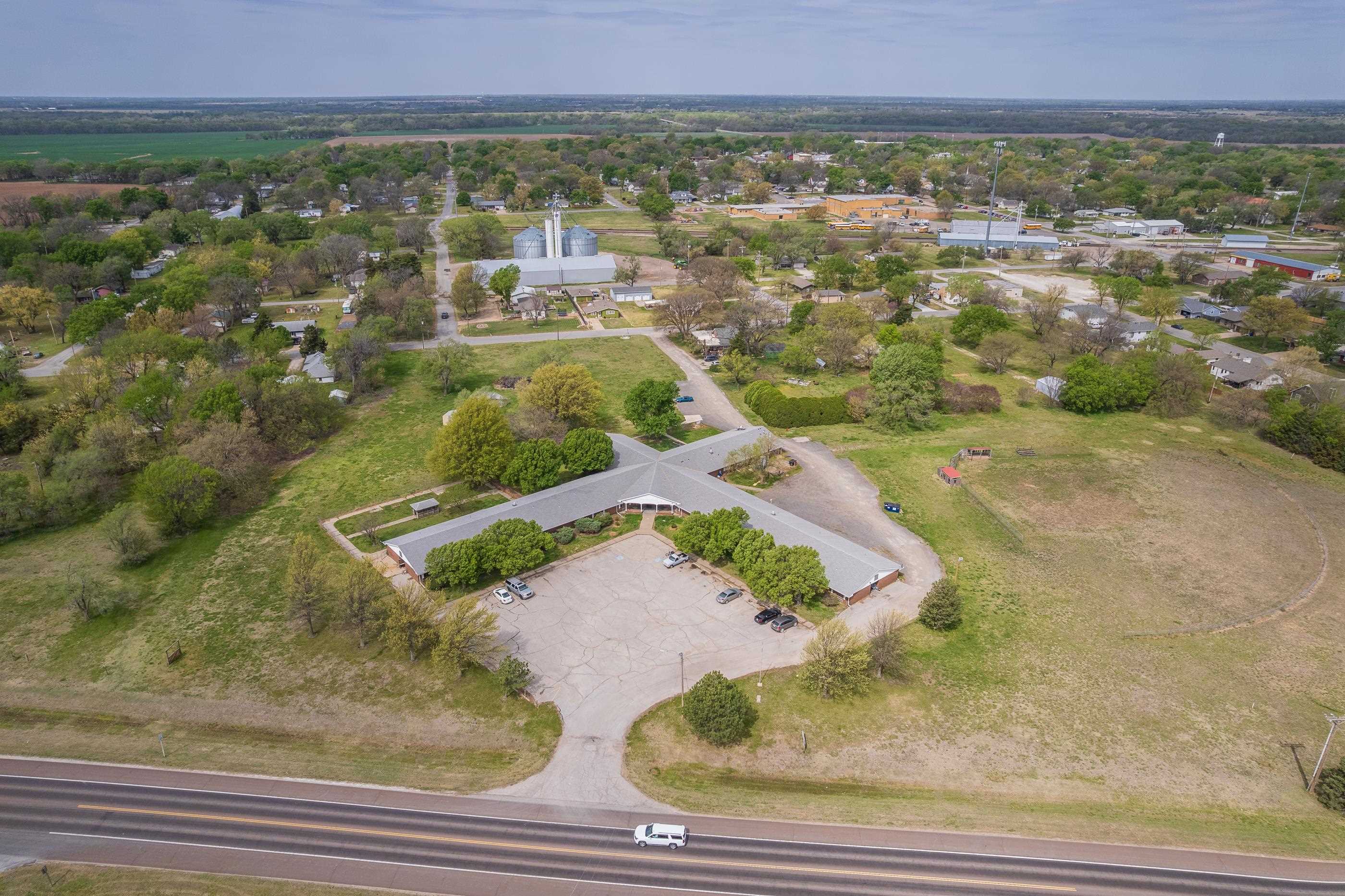 619 Us Highway 77 Property Photo 28