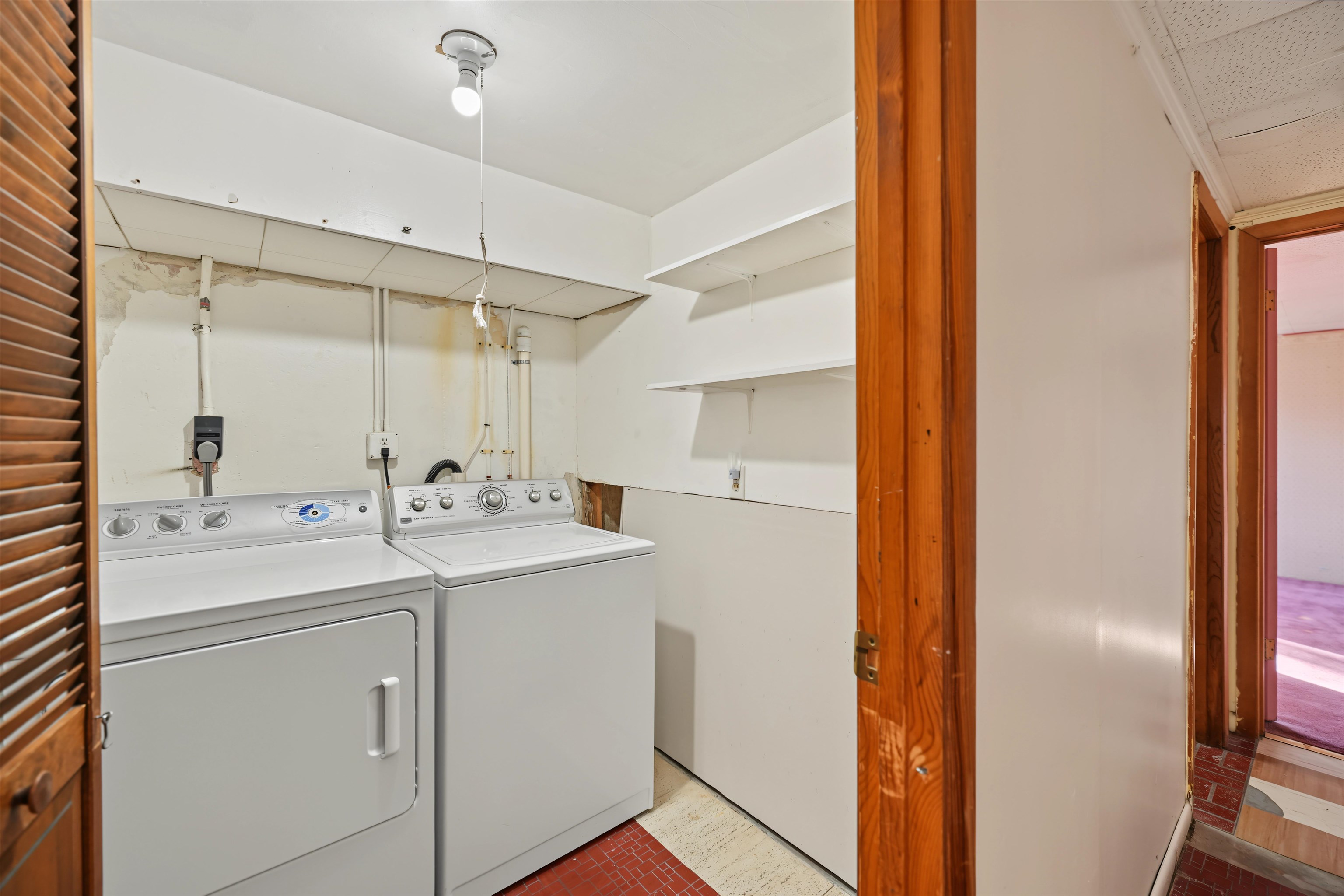 20 N Eastborough Rd Property Photo 18