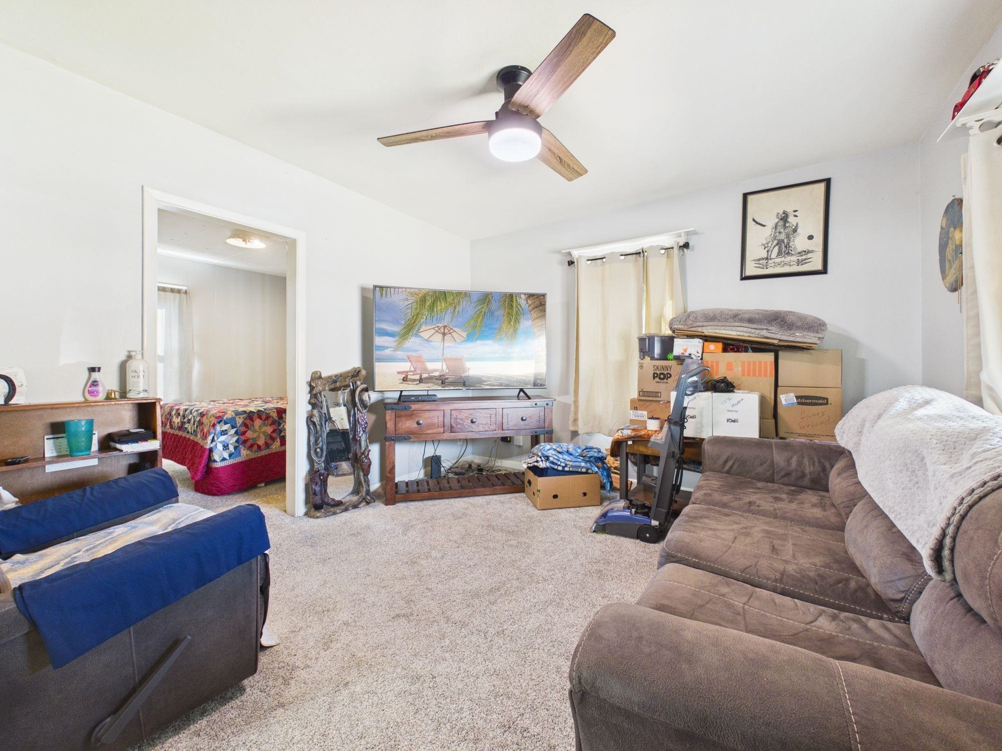 126 N Park St Property Photo 5