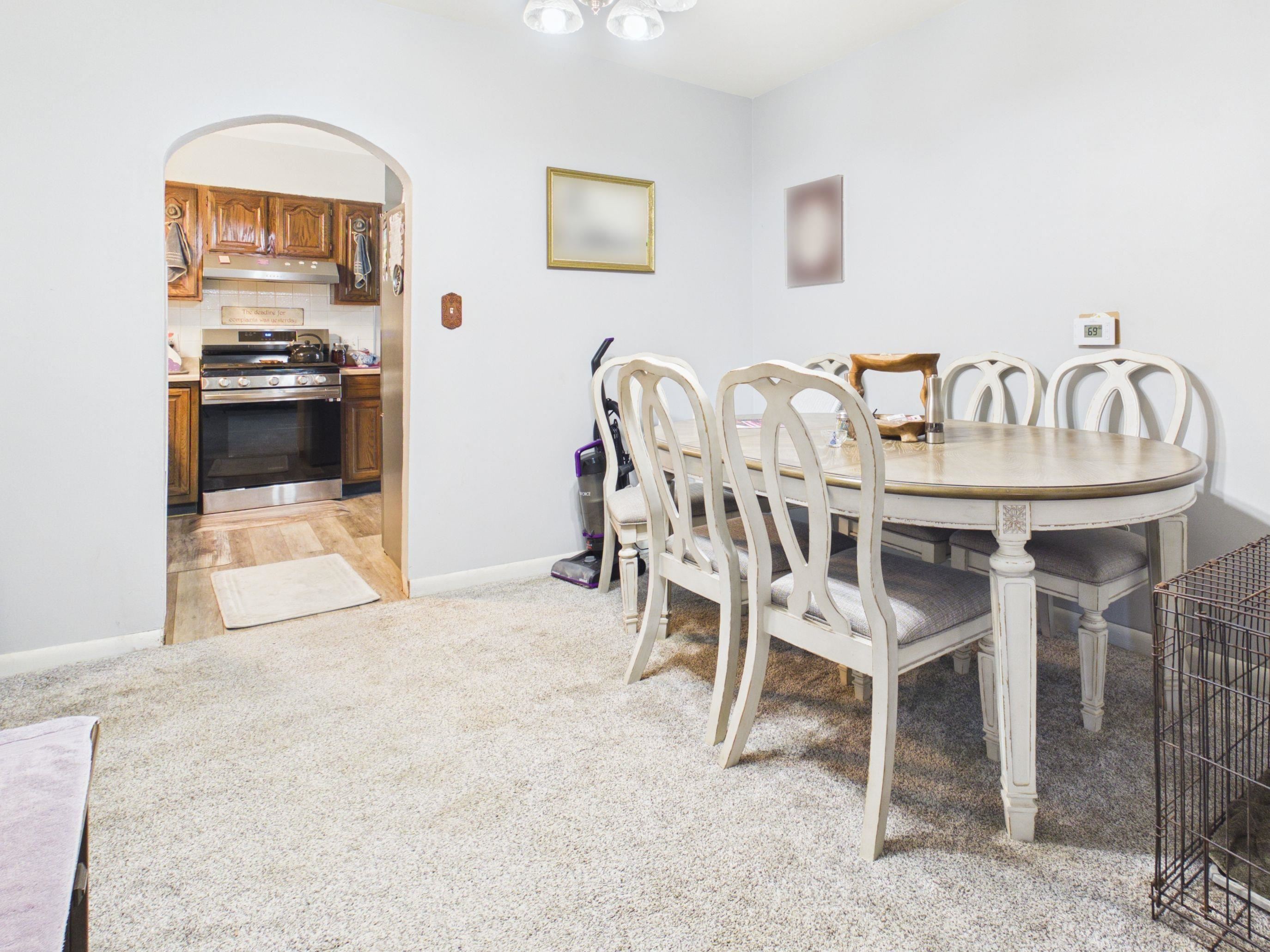 126 N Park St Property Photo 6