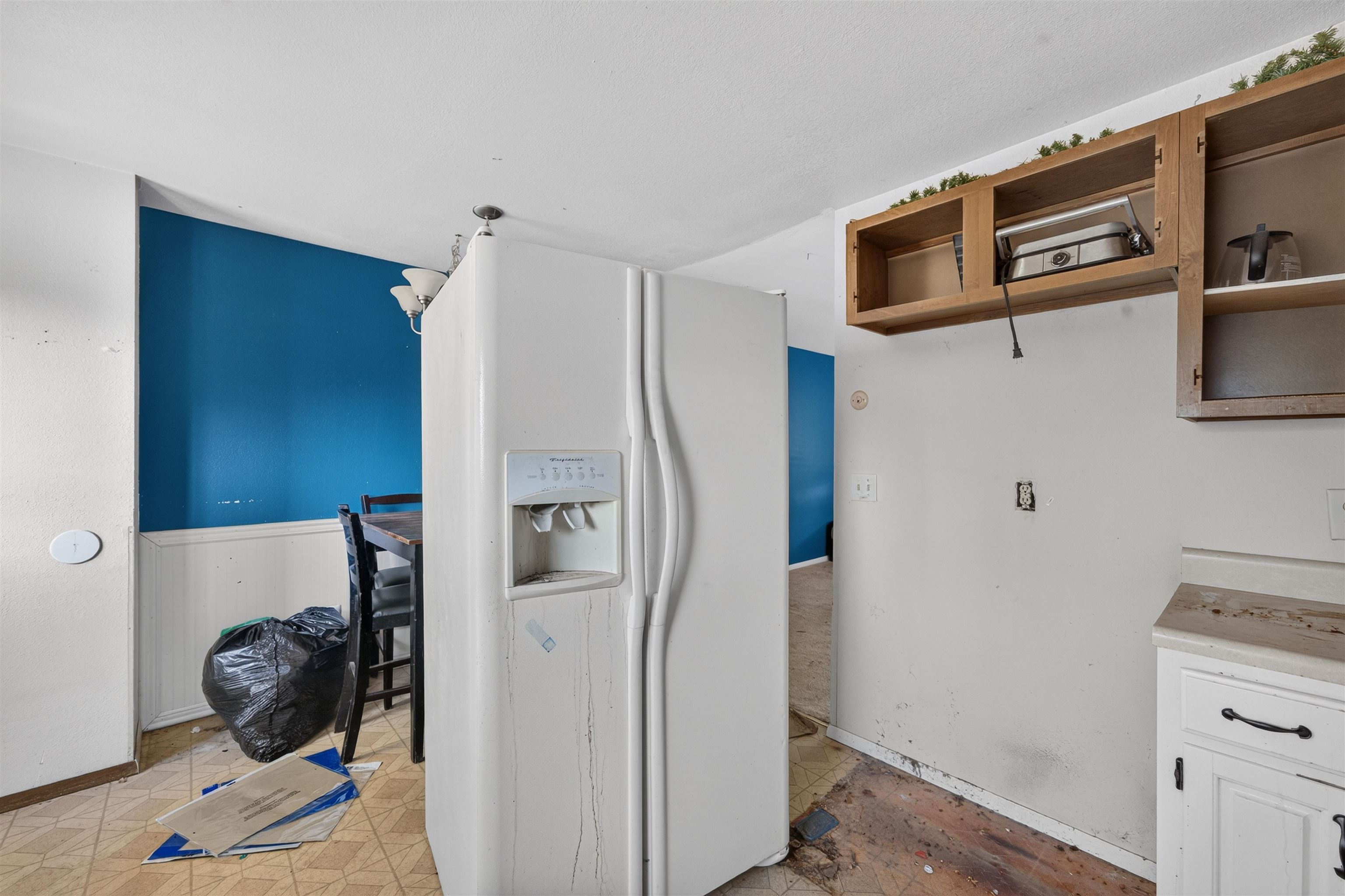 10819 W Jewell Property Photo 6