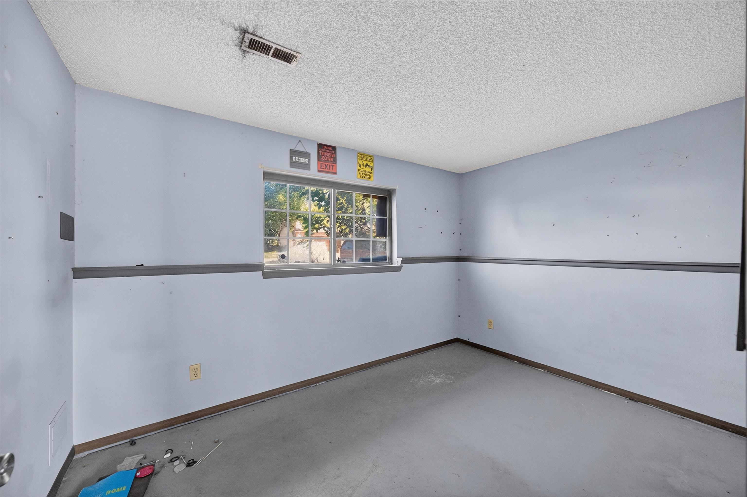 10819 W Jewell Property Photo 15