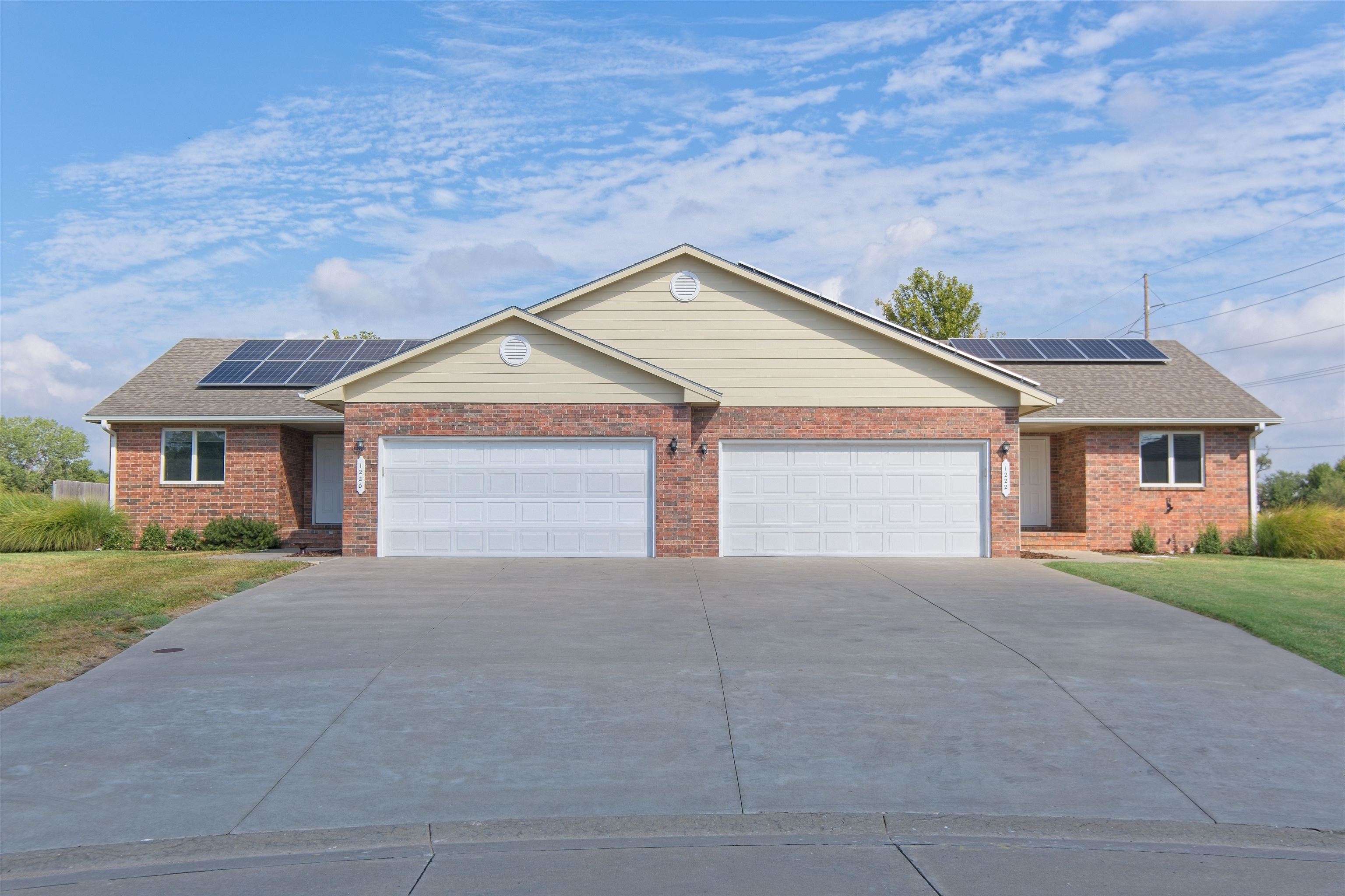 1220 And 1222 Lazy Creek Ct