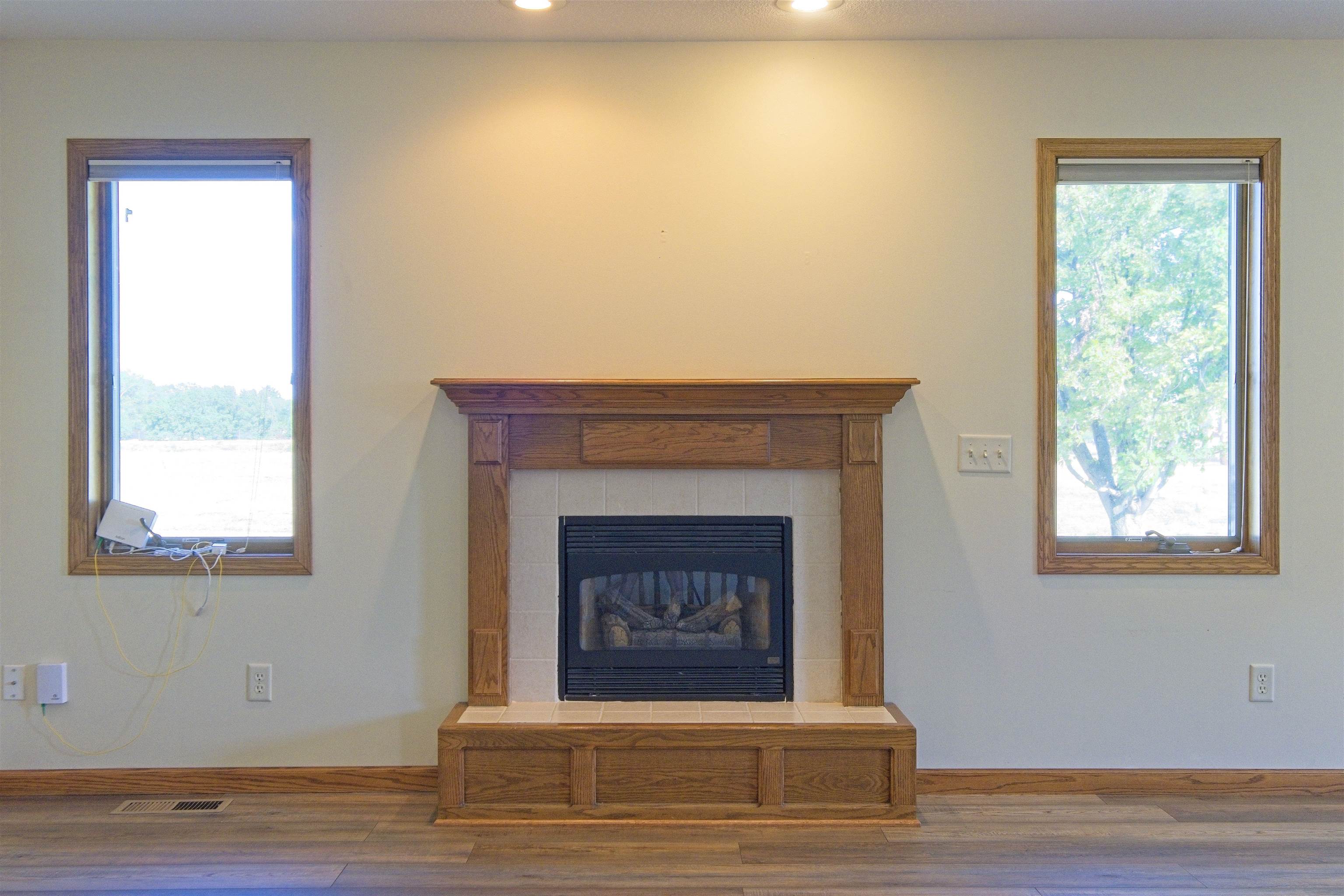 1220 And 1222 Lazy Creek Ct Property Photo 3