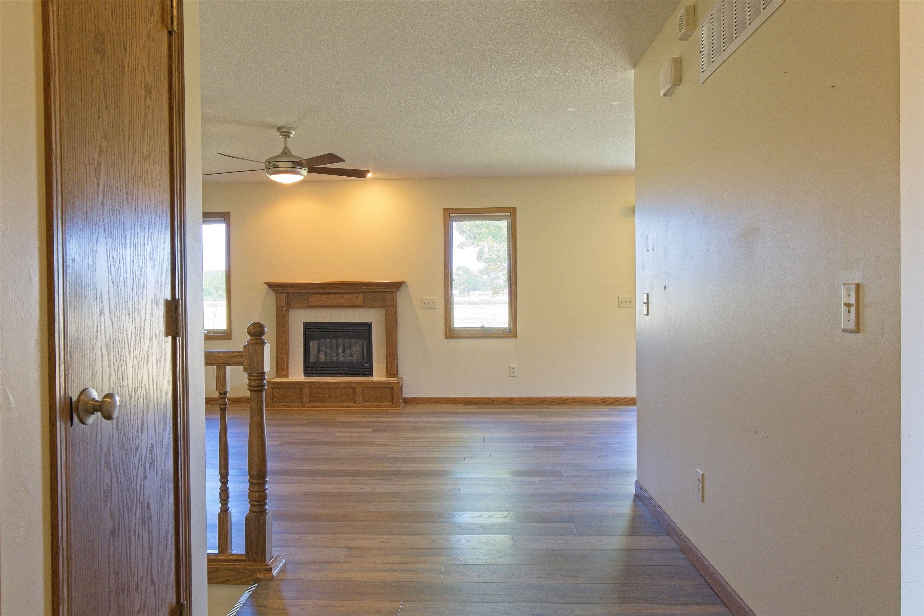 1220 And 1222 Lazy Creek Ct Property Photo 9