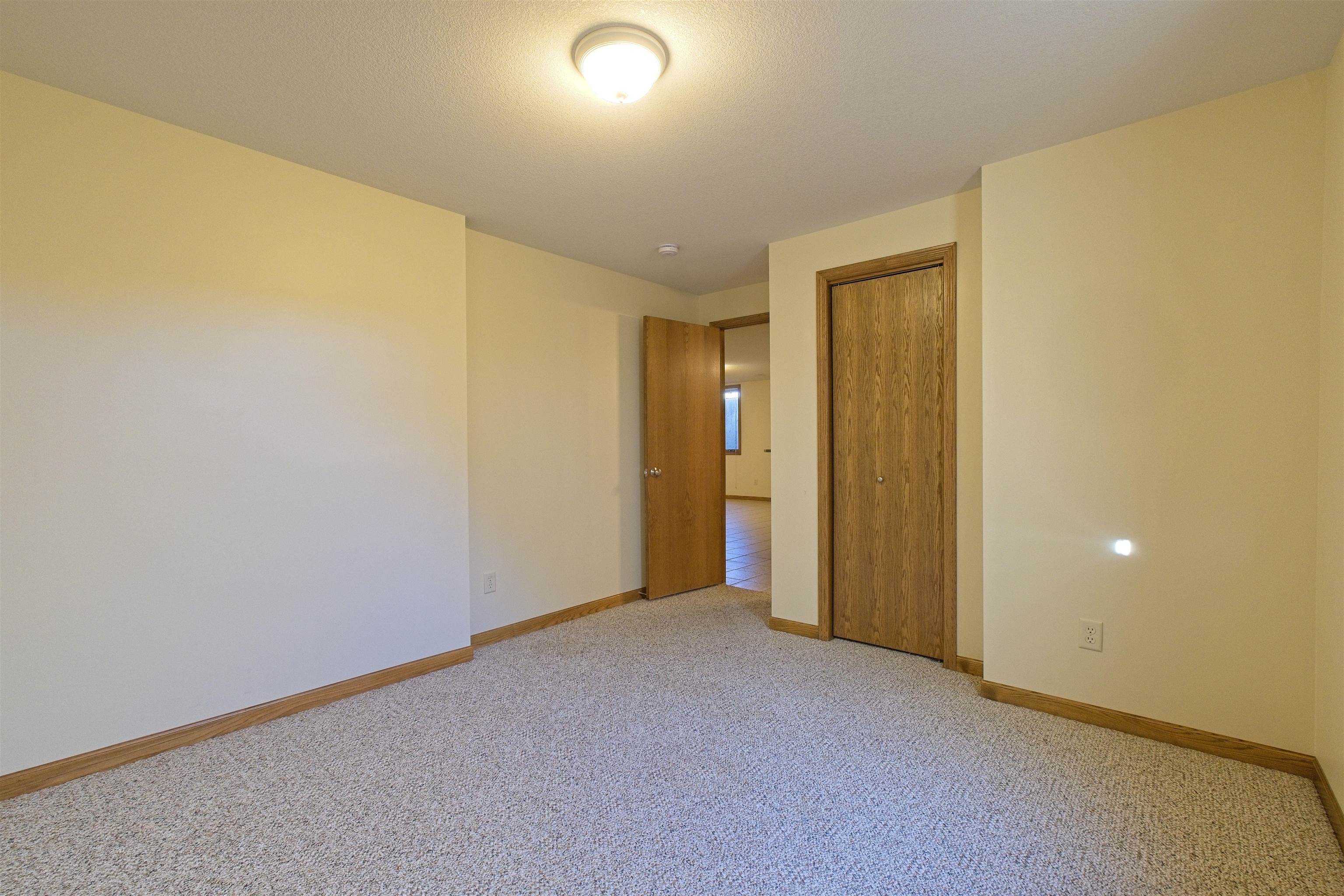 1220 And 1222 Lazy Creek Ct Property Photo 16