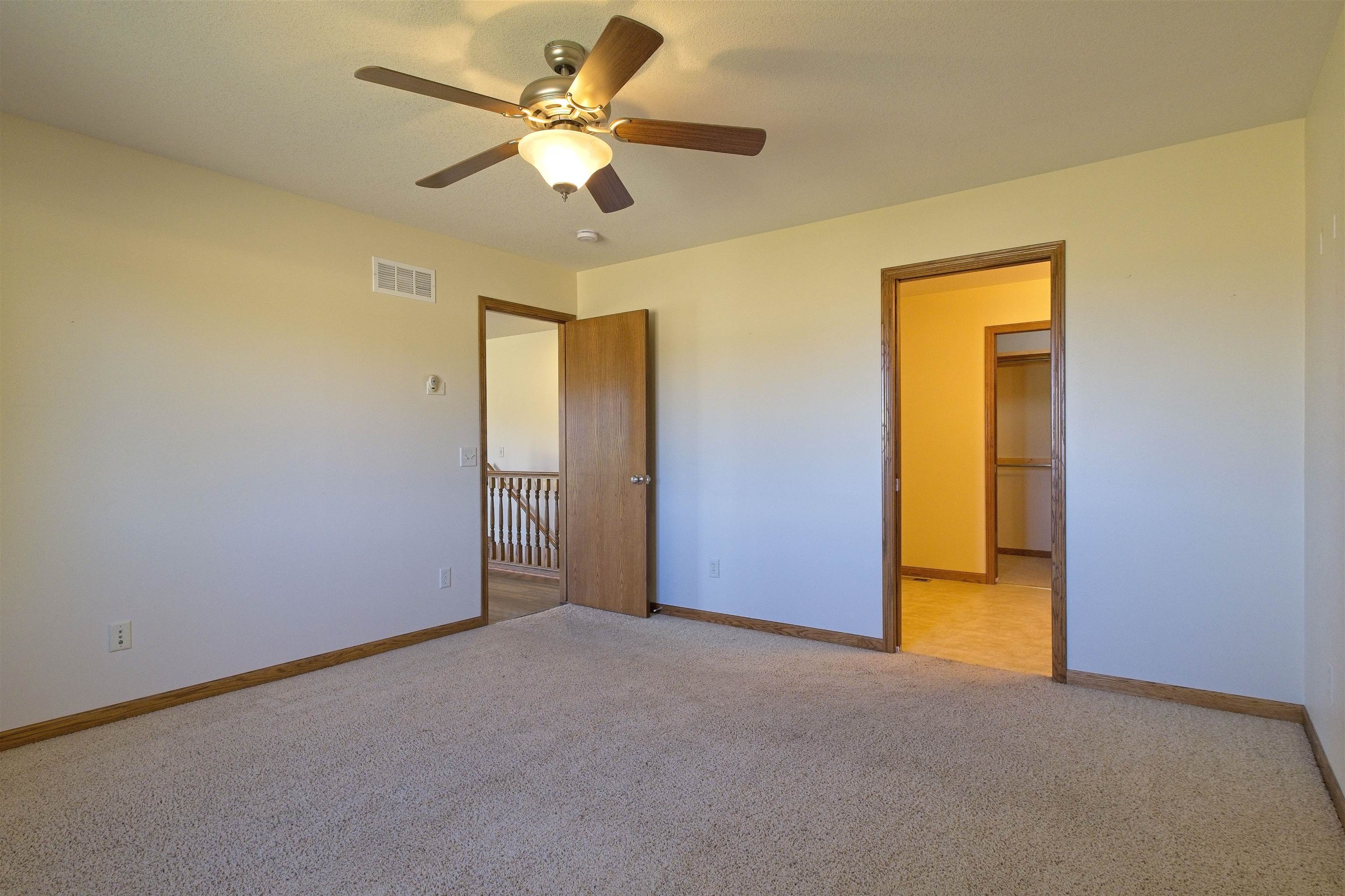 1220 And 1222 Lazy Creek Ct Property Photo 23