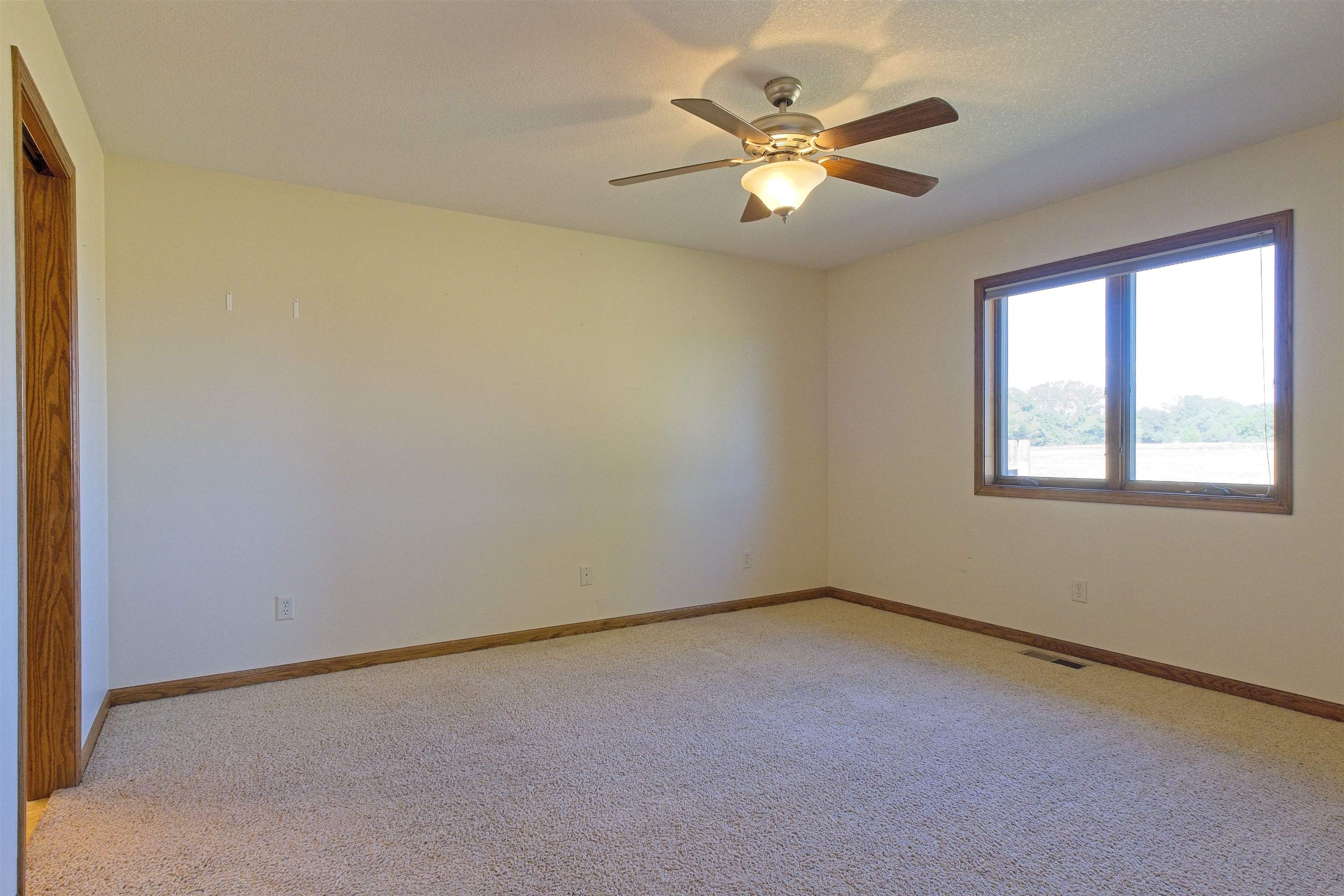 1220 And 1222 Lazy Creek Ct Property Photo 24