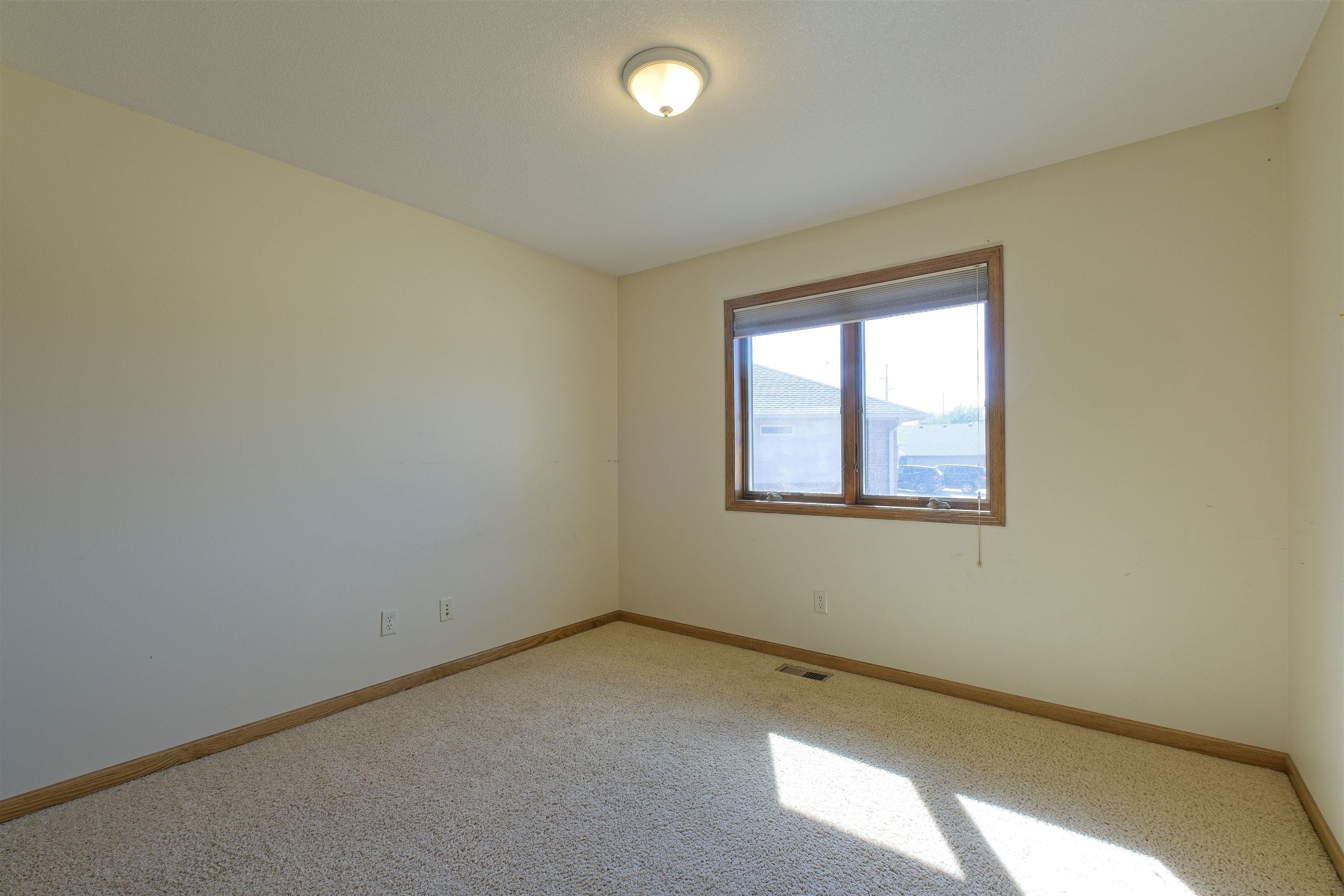 1220 And 1222 Lazy Creek Ct Property Photo 29