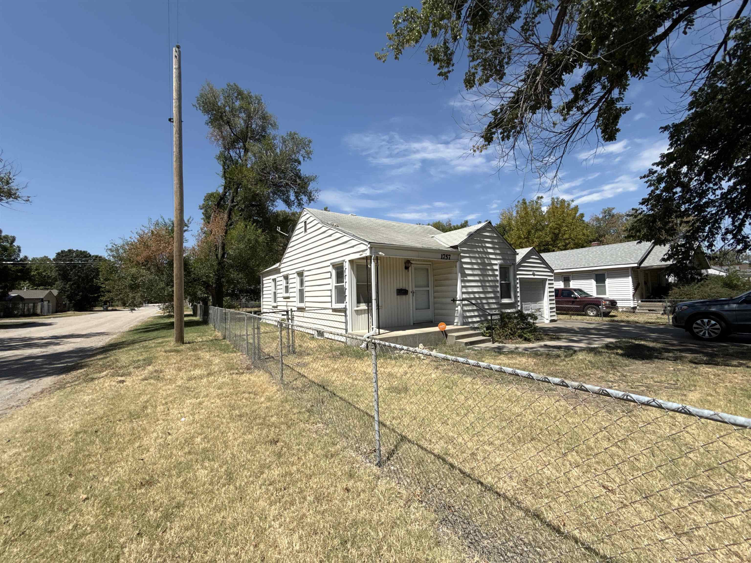 1757 S Washington St Property Photo 2