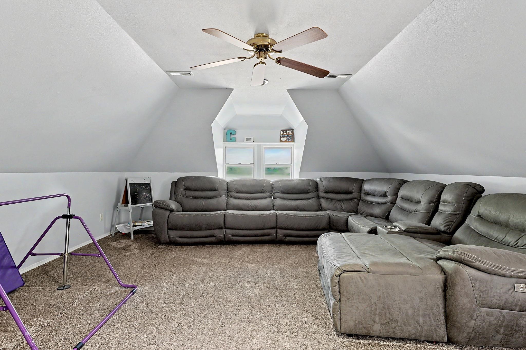 518 E Mulvane Property Photo 13