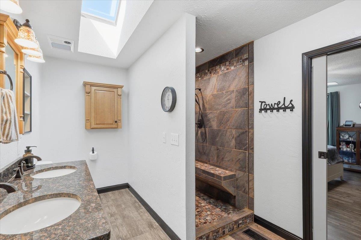 227 S Parkdale St Property Photo 18