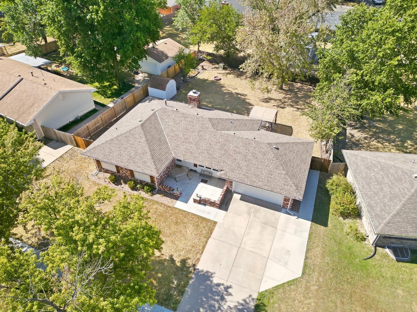 1939 N Farmstead St Property Photo 2