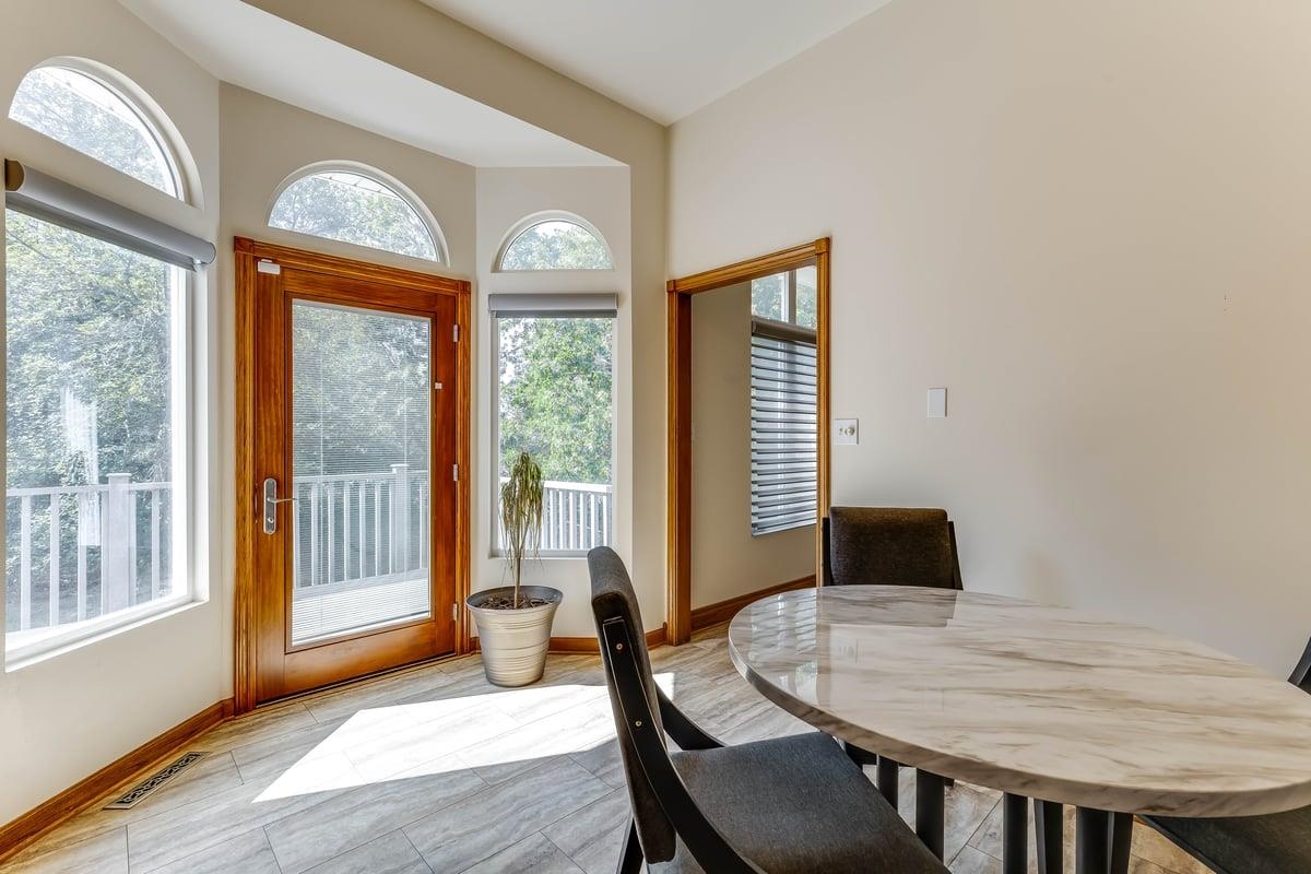 3905 Meadow Ridge Ln Property Photo 11