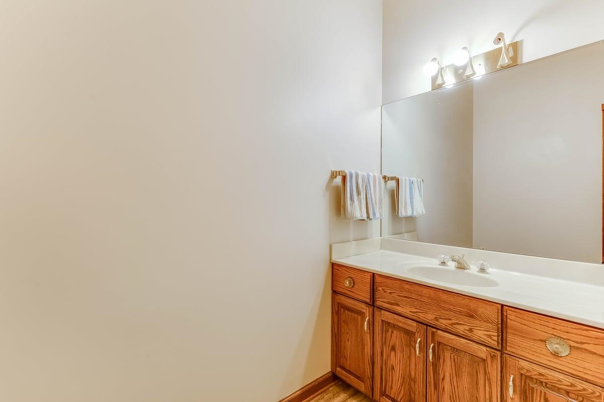 3905 Meadow Ridge Ln Property Photo 19