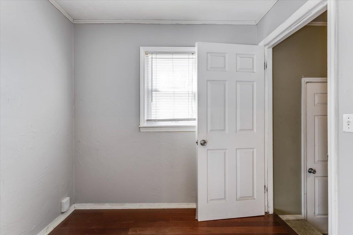 1223 Cloverdale Property Photo 14
