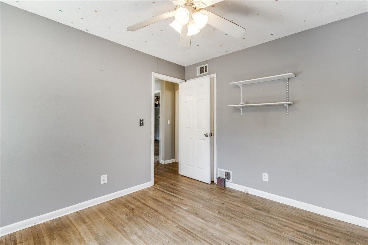 1223 Cloverdale Property Photo 20