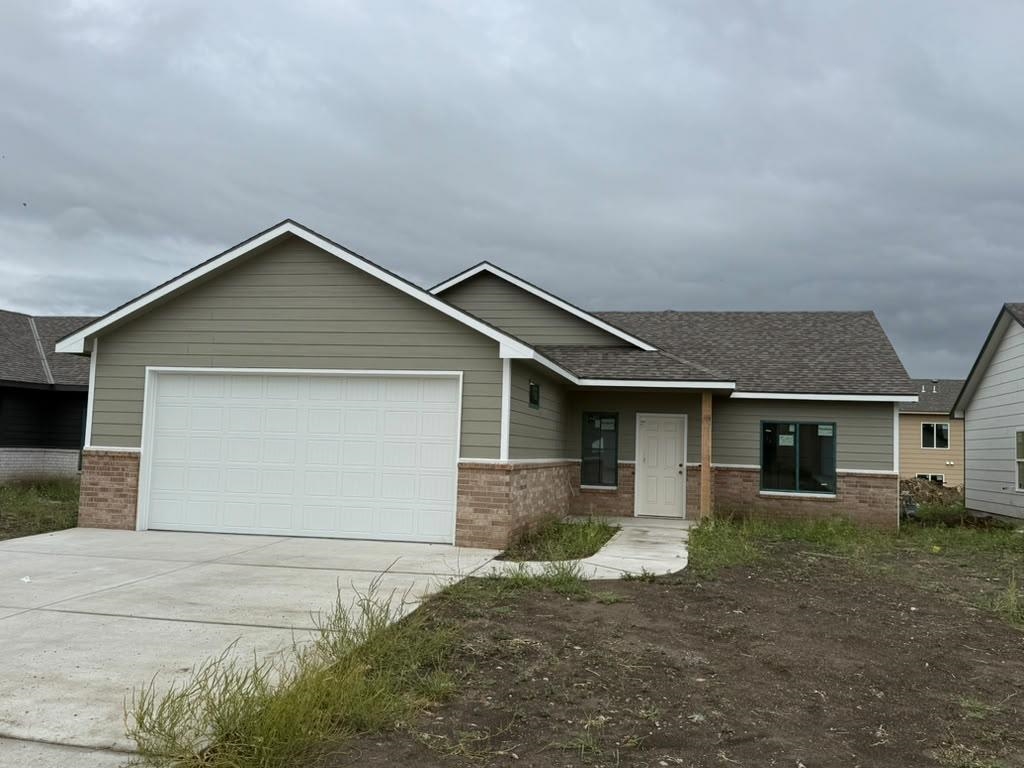 5097 N Toben Dr. Property Photo 1