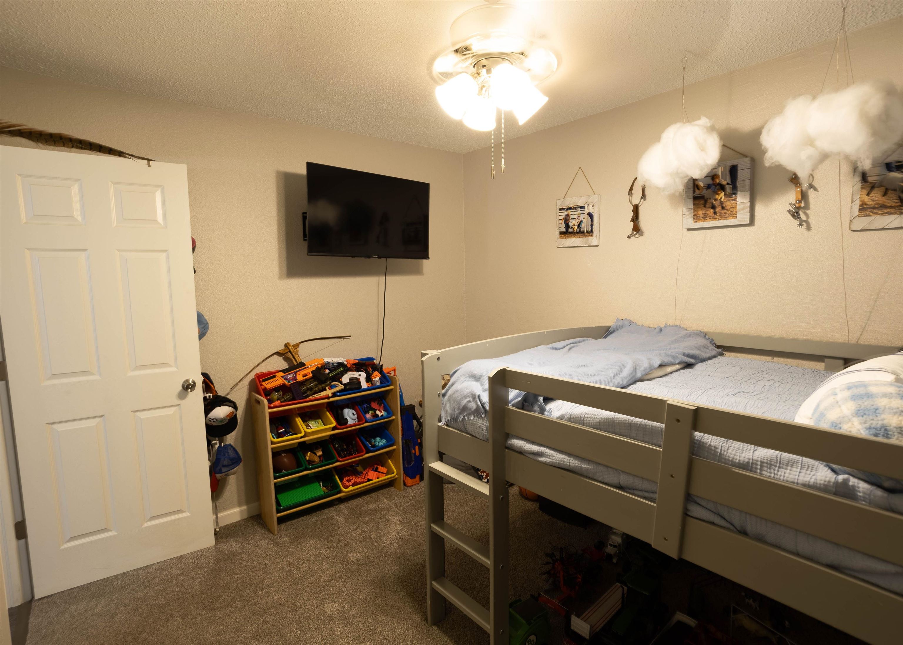 710 W Vine Property Photo 12