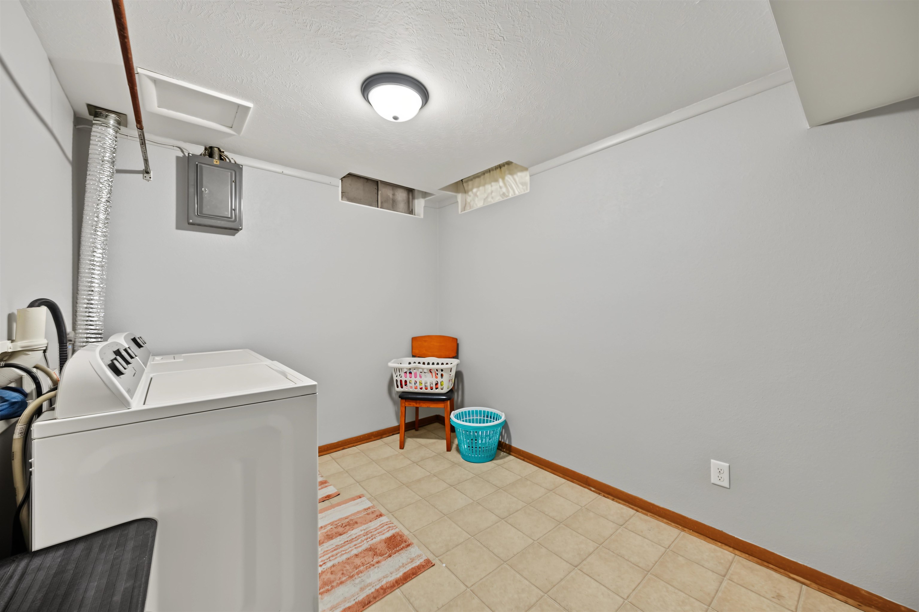 2181 Kensington Rd Property Photo 21