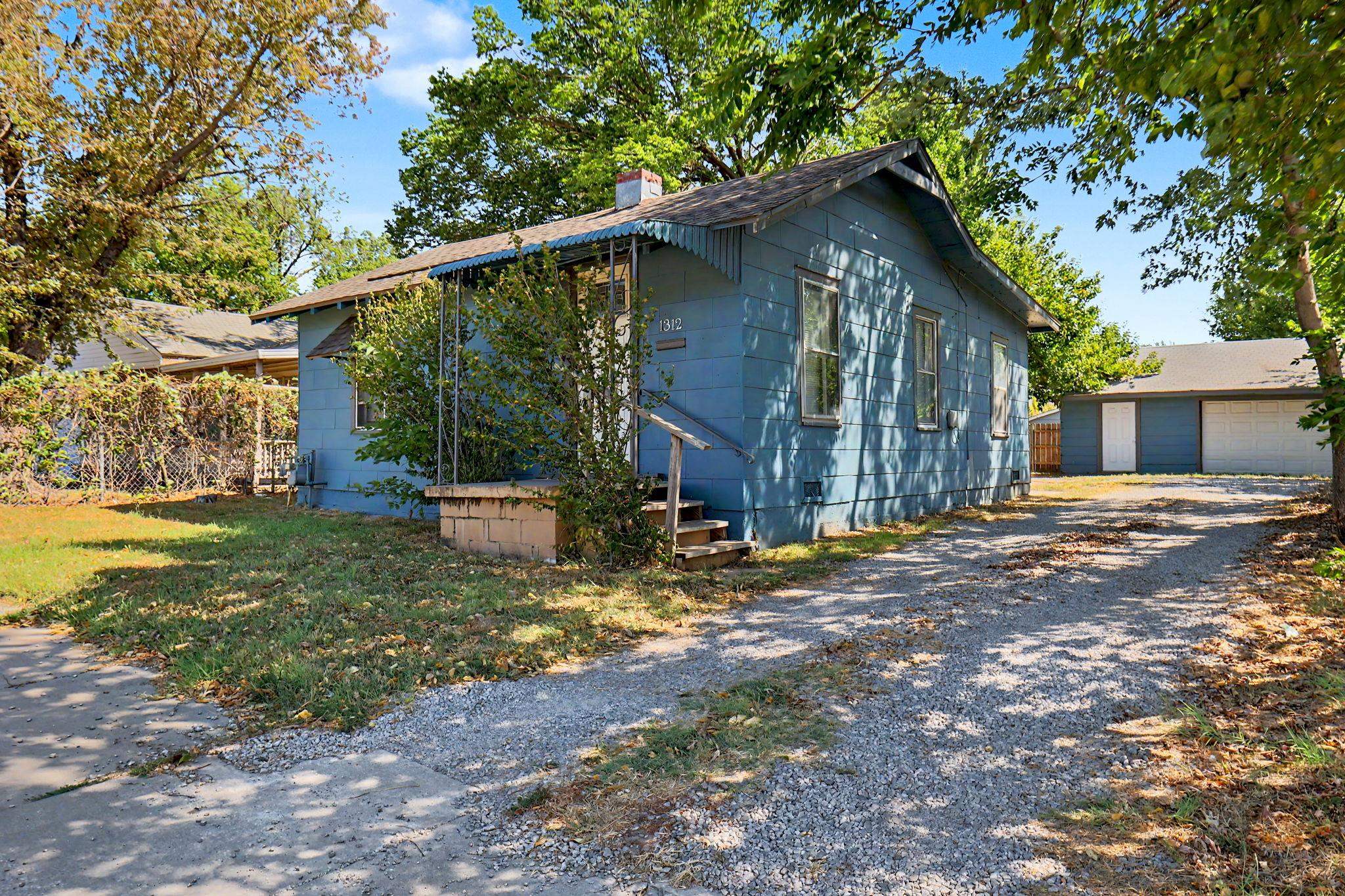1312 S Meridian Ave Property Photo 1