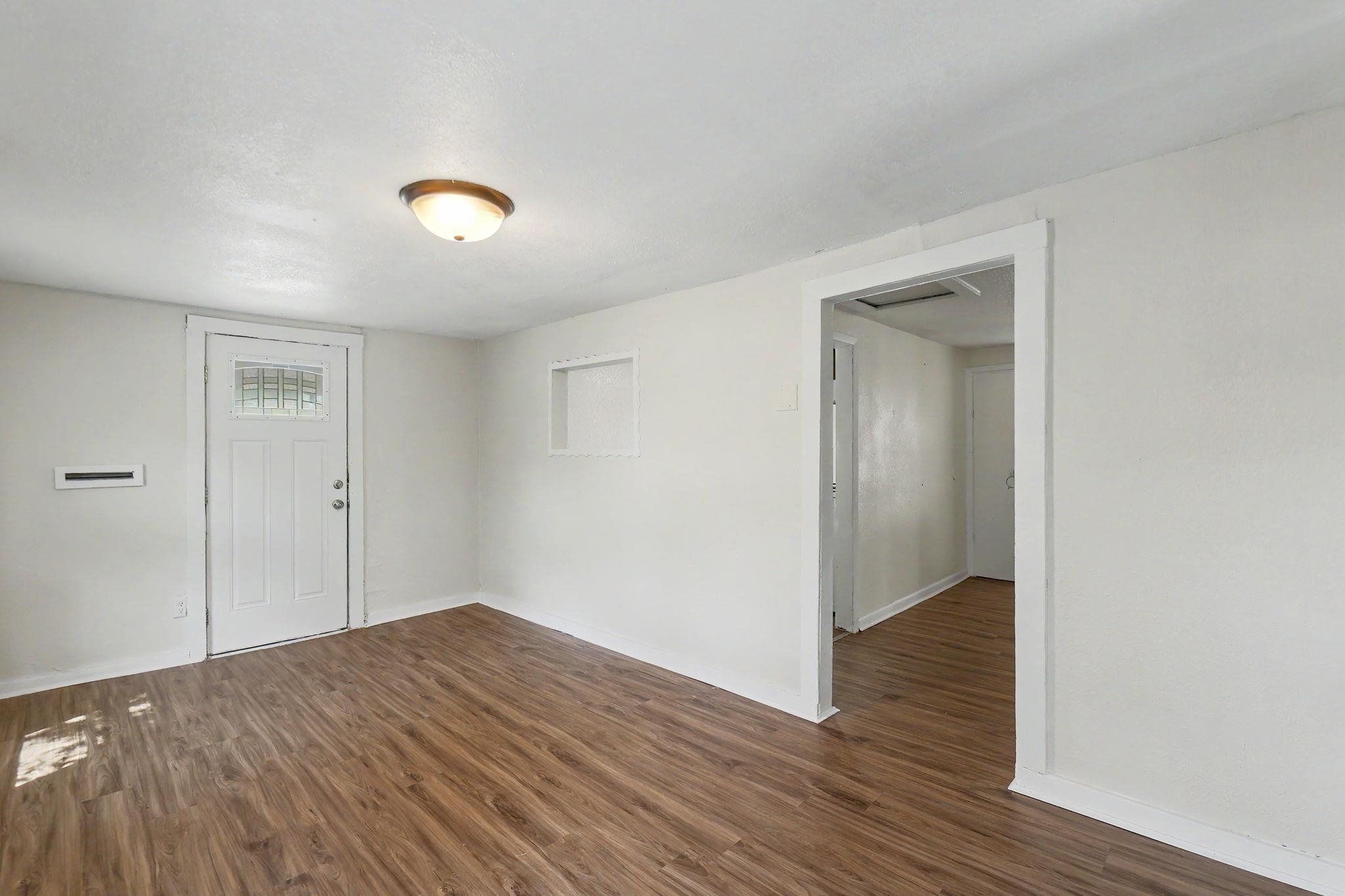 1312 S Meridian Ave Property Photo 9