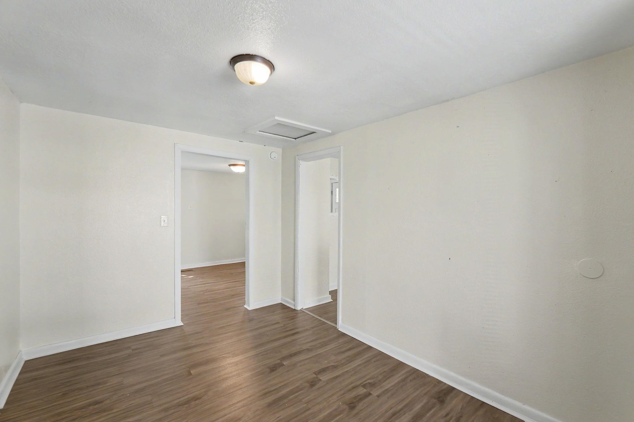 1312 S Meridian Ave Property Photo 15